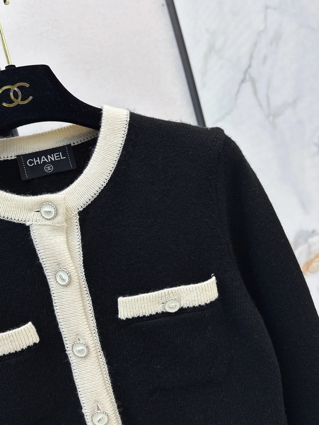 Chan 25ss knit cardigan