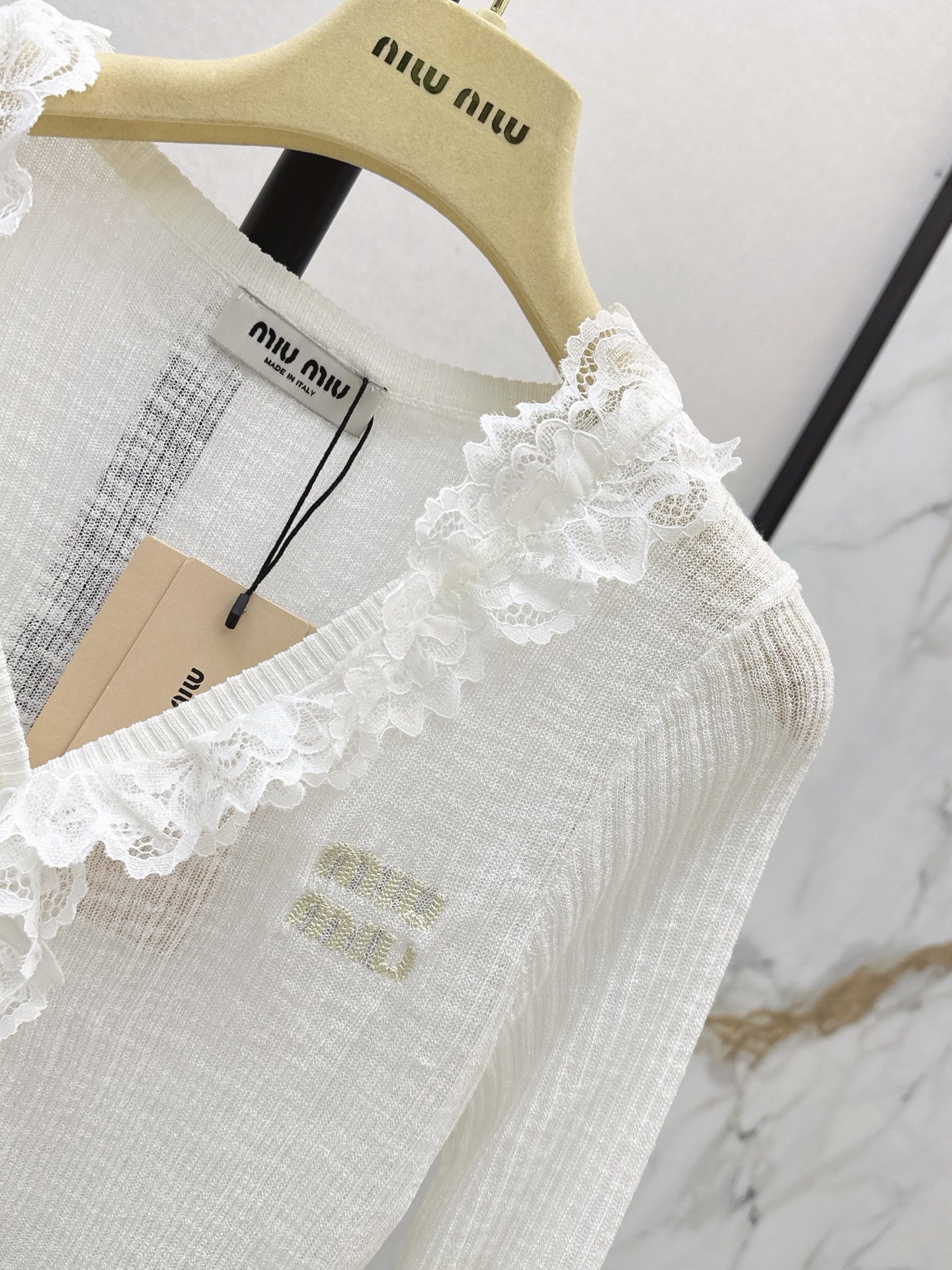 Miu 26ss lace trim knit cardigan