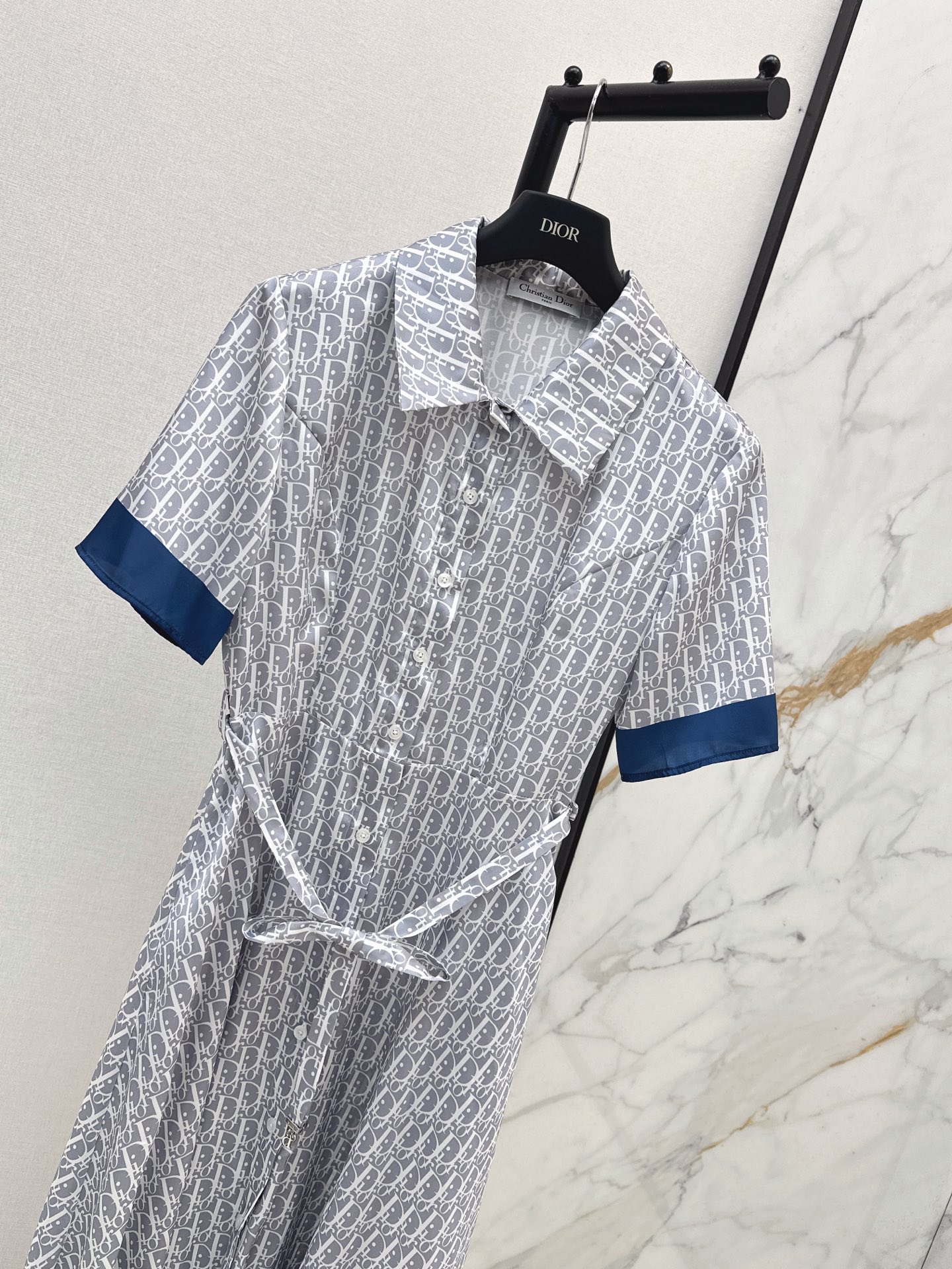 CD 26ss belted shirt dress