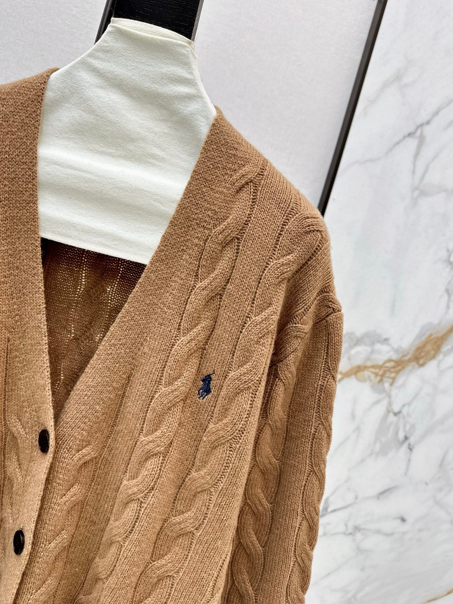 Ralp 25fw v-neck cardigan