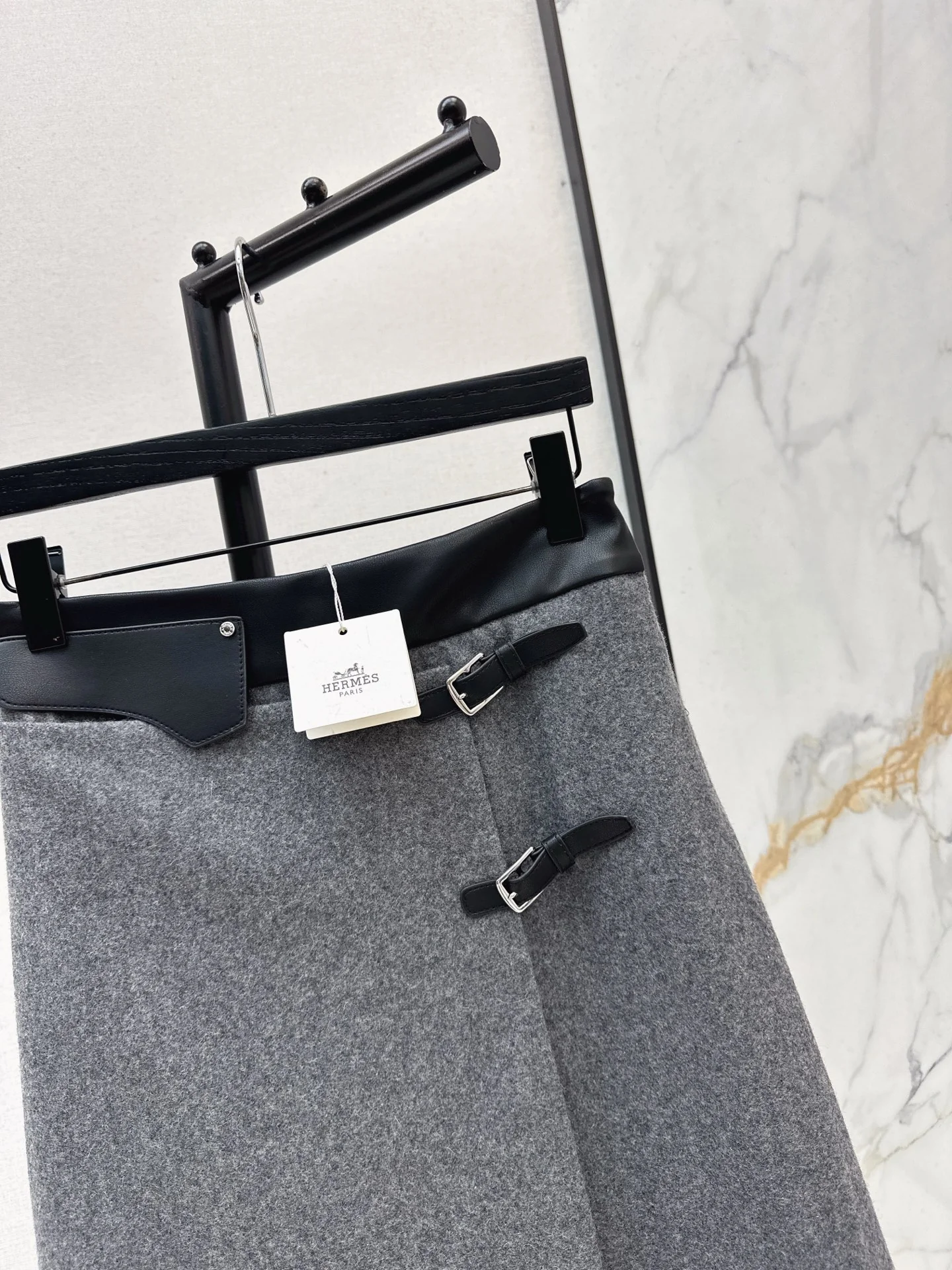 Herm 26ss contract pu skirts