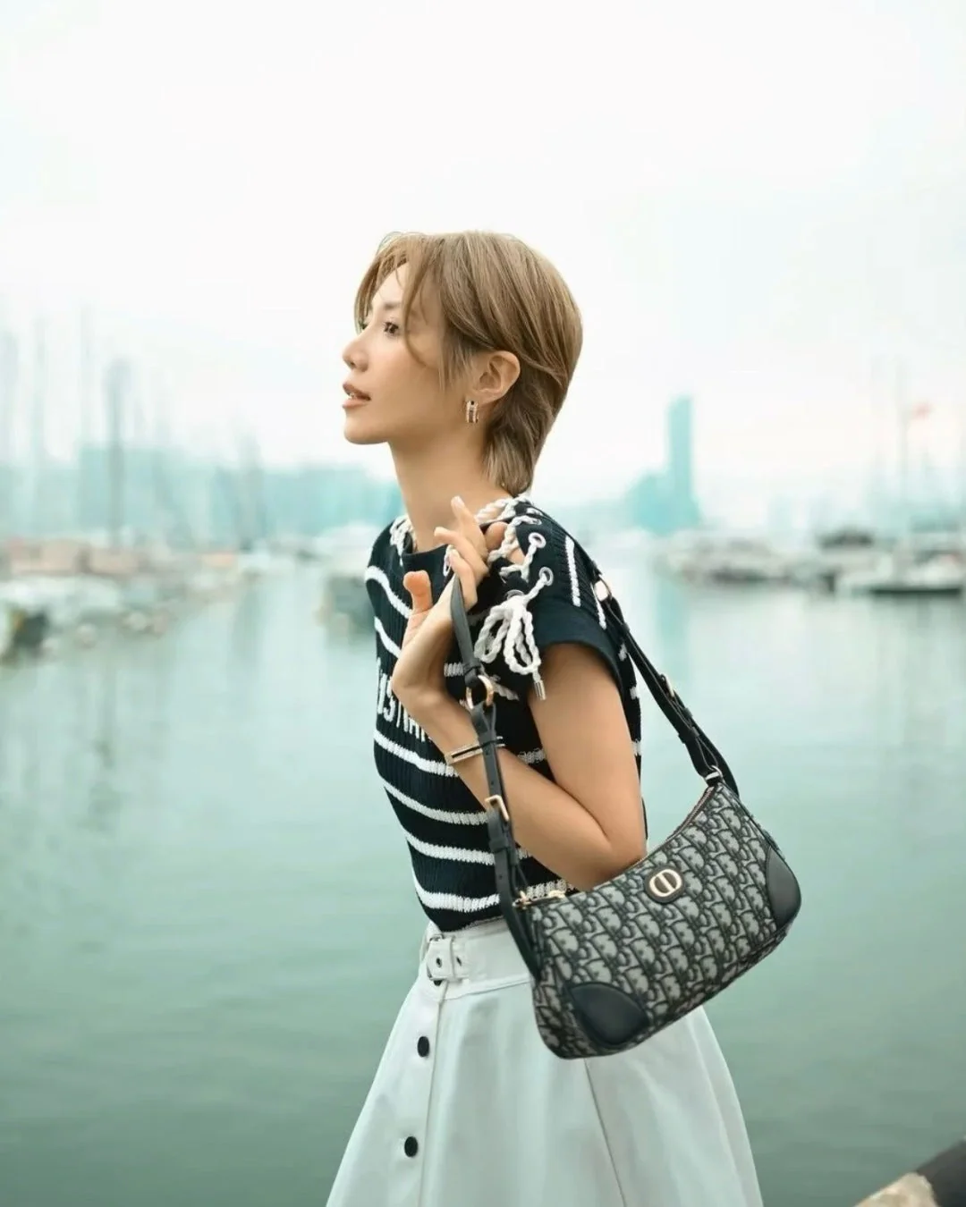 CD 25fw knit sweater