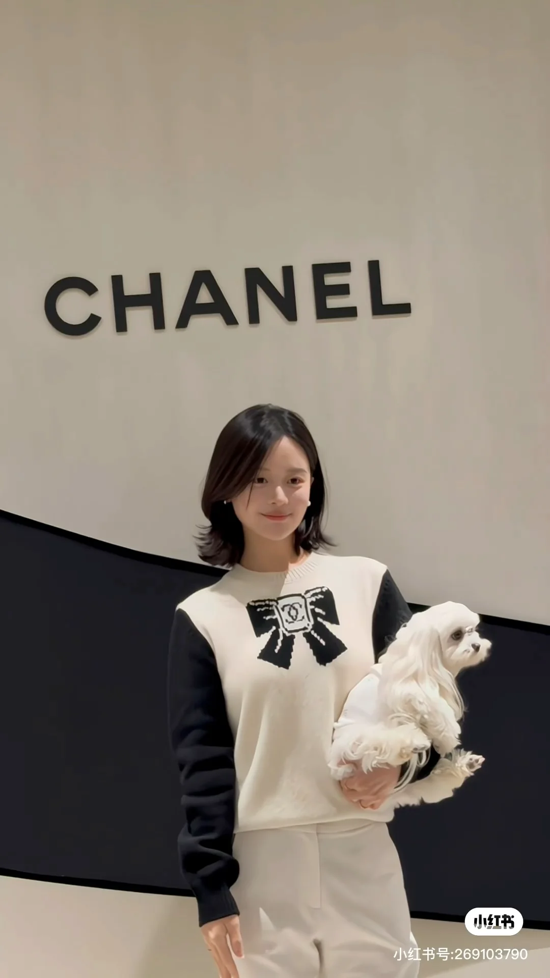 Chan 25fw cashmere sweater