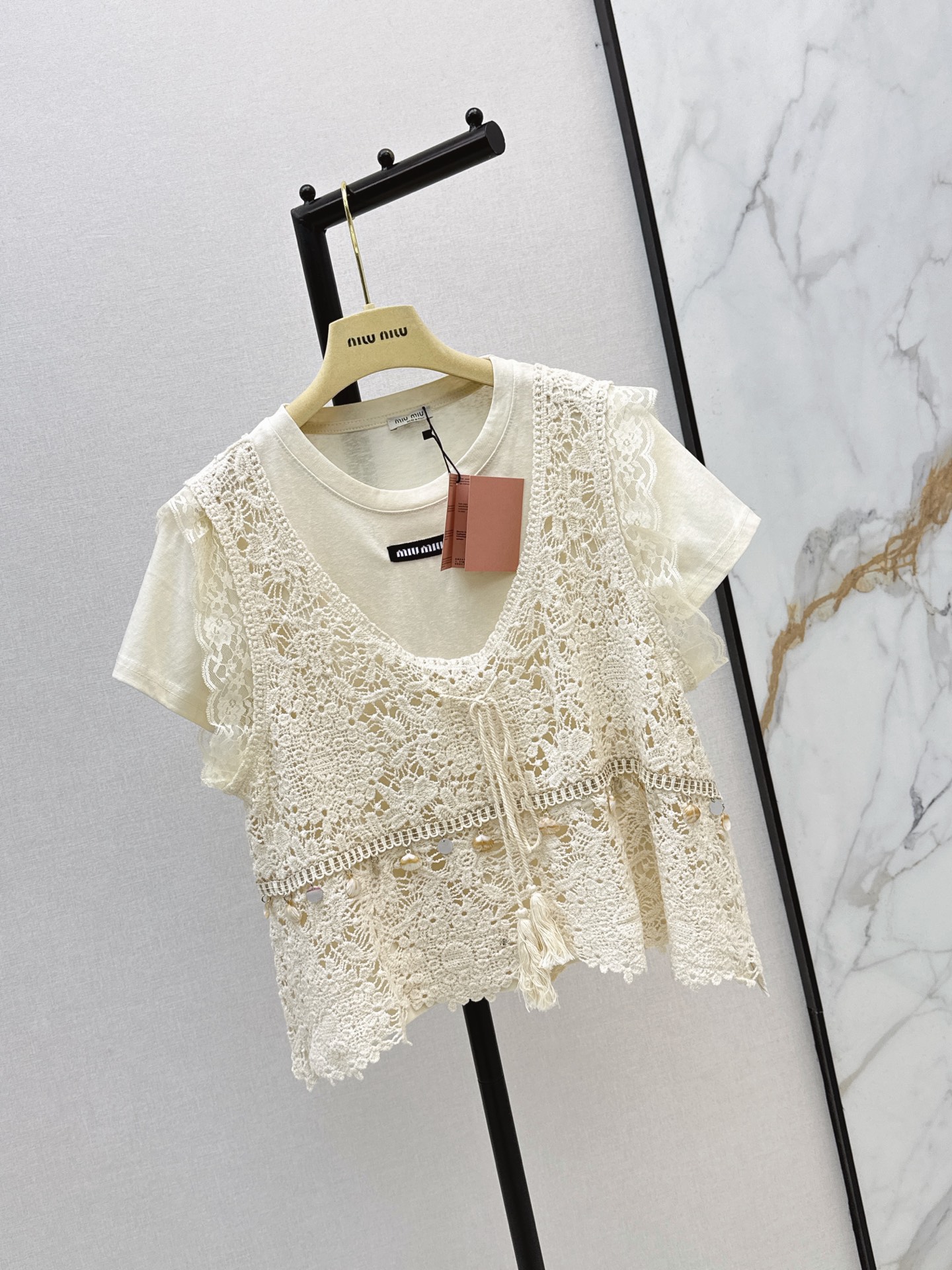 Miu 2pcs t-shirt crochet vest set