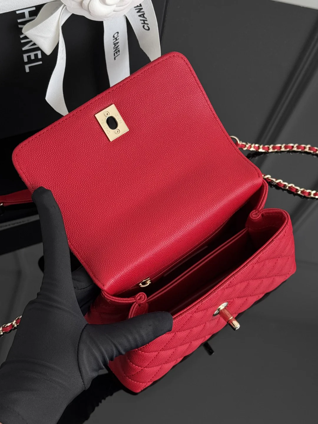 Chan mini coco handle shoulder bag