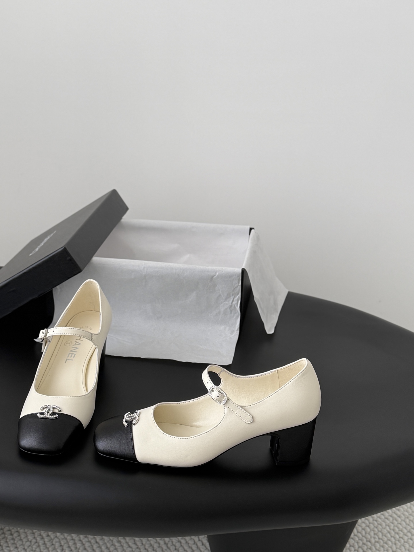 Chan 26K chunky heel mary jane shoes