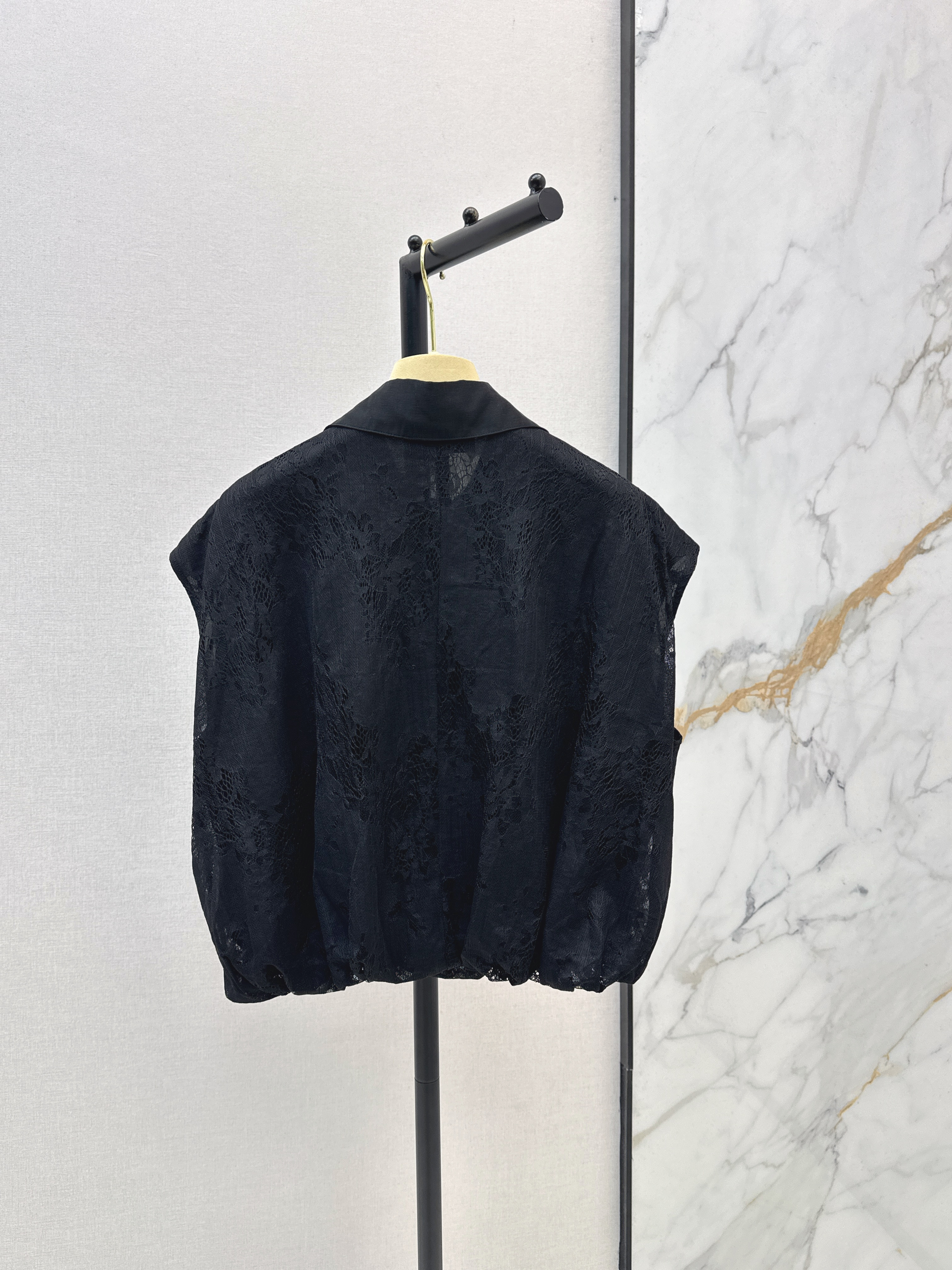 Miu 26ss lace trim top