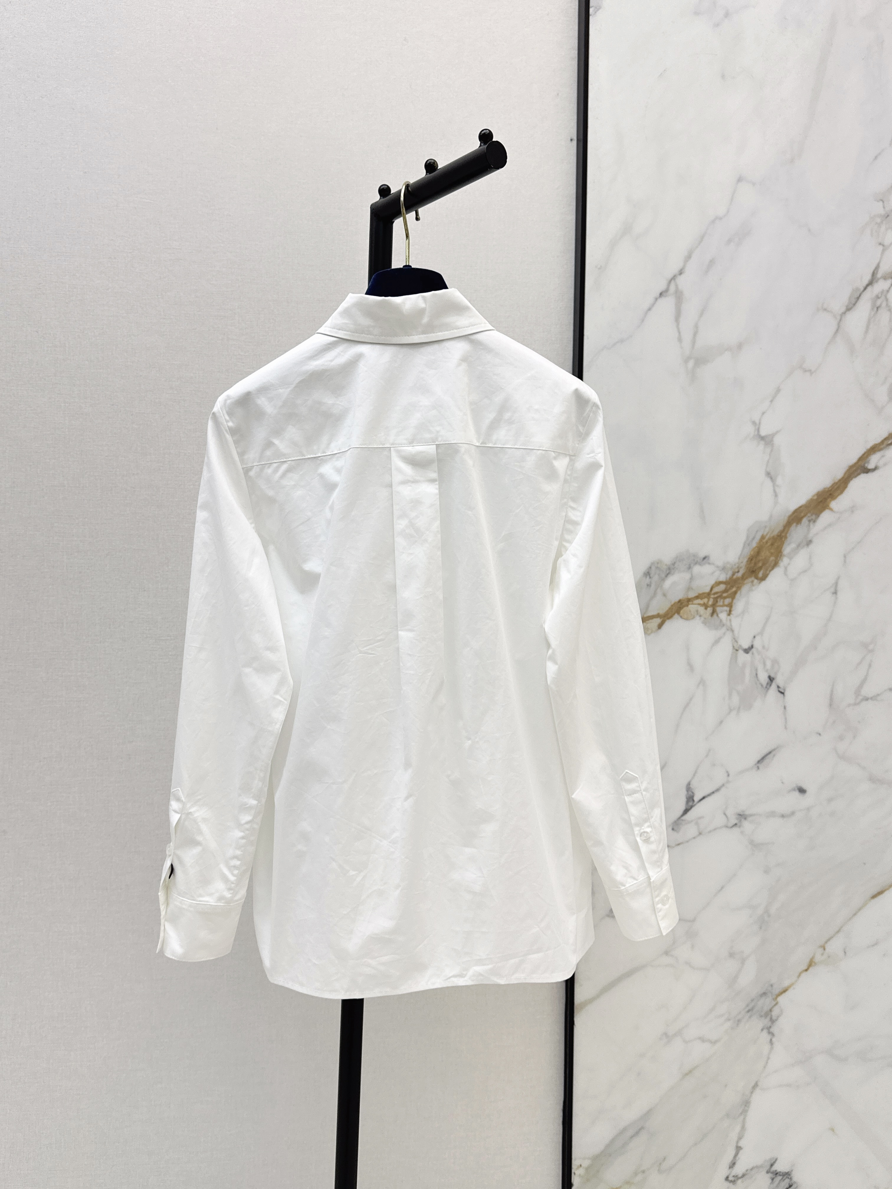 Loui 26ss side-tie shirt