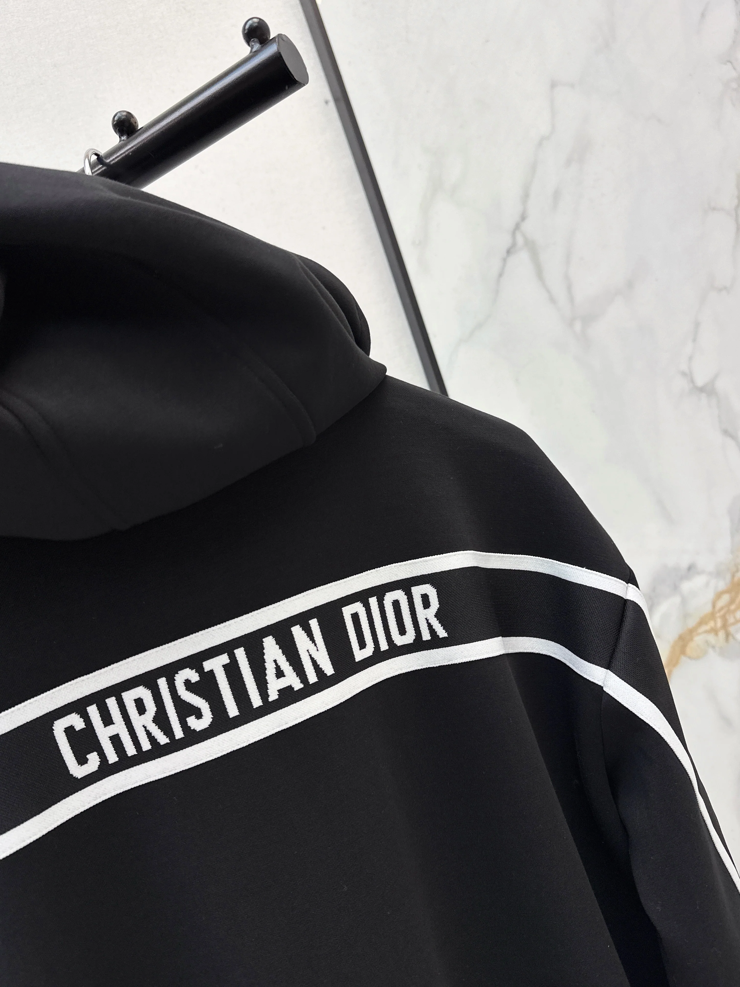 CD 26ss hooded drawstring jacket