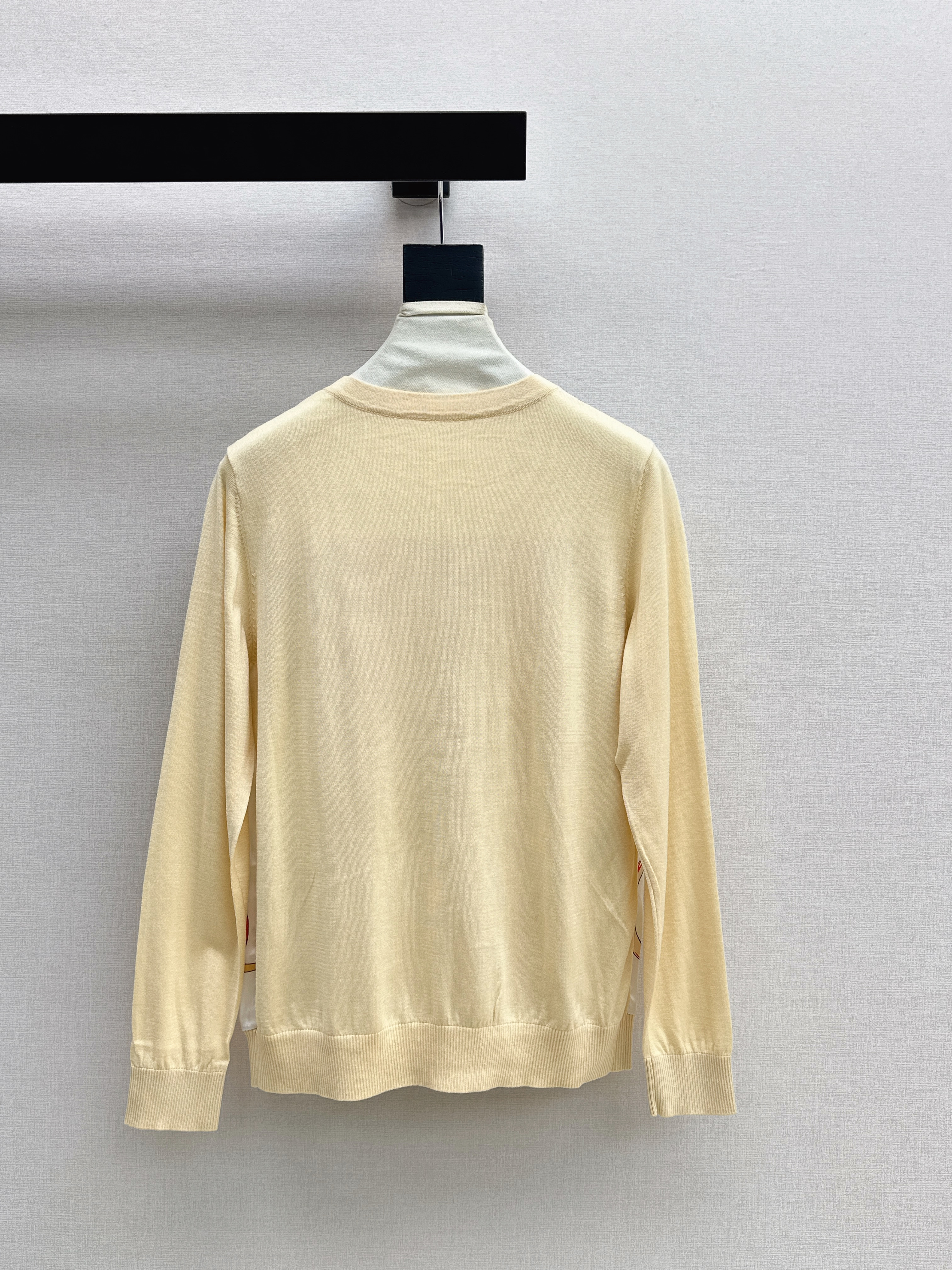 Herm 26ss print knitwear