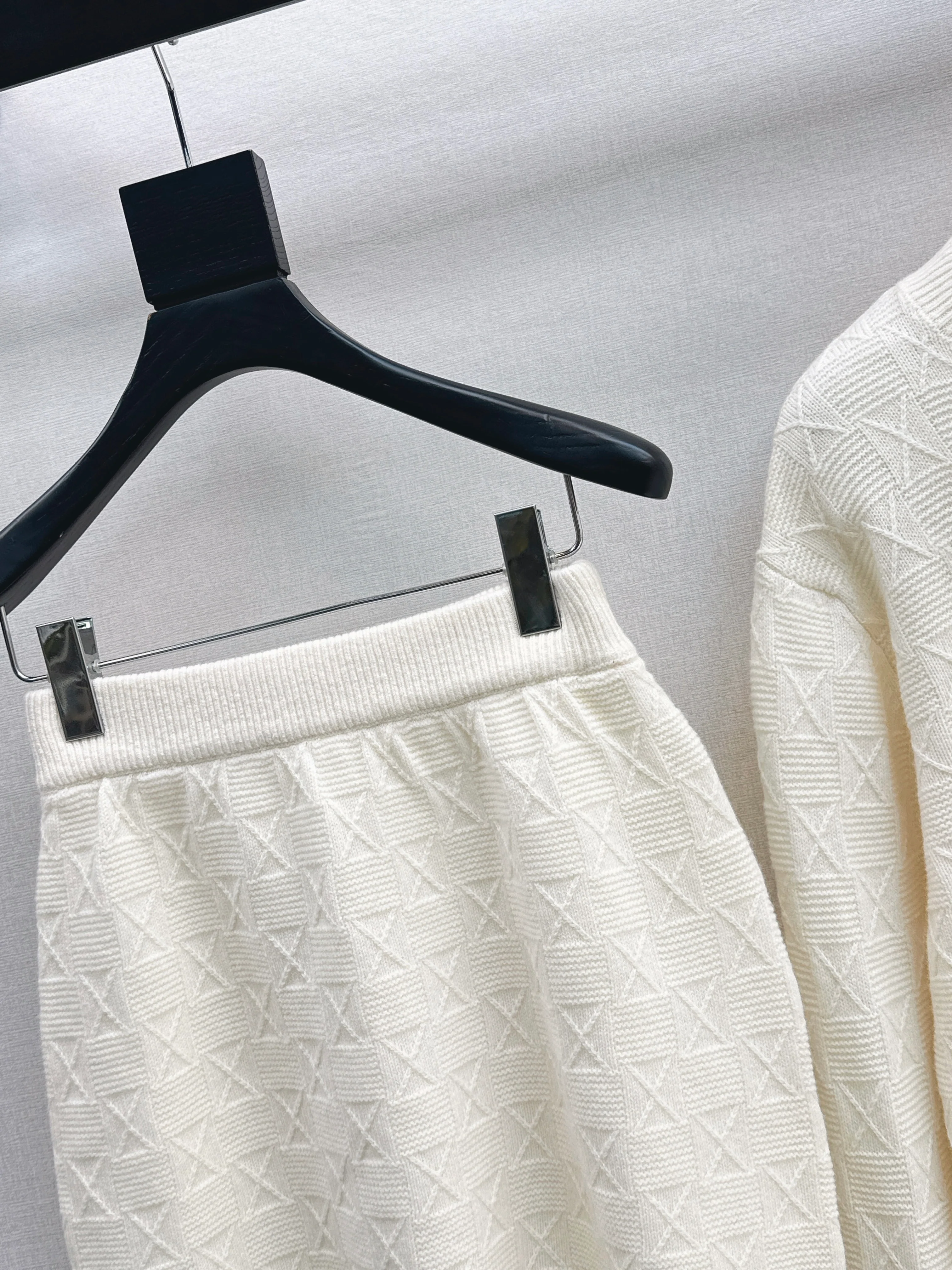 Miu 26ss jacquard knit sweater+skirts set