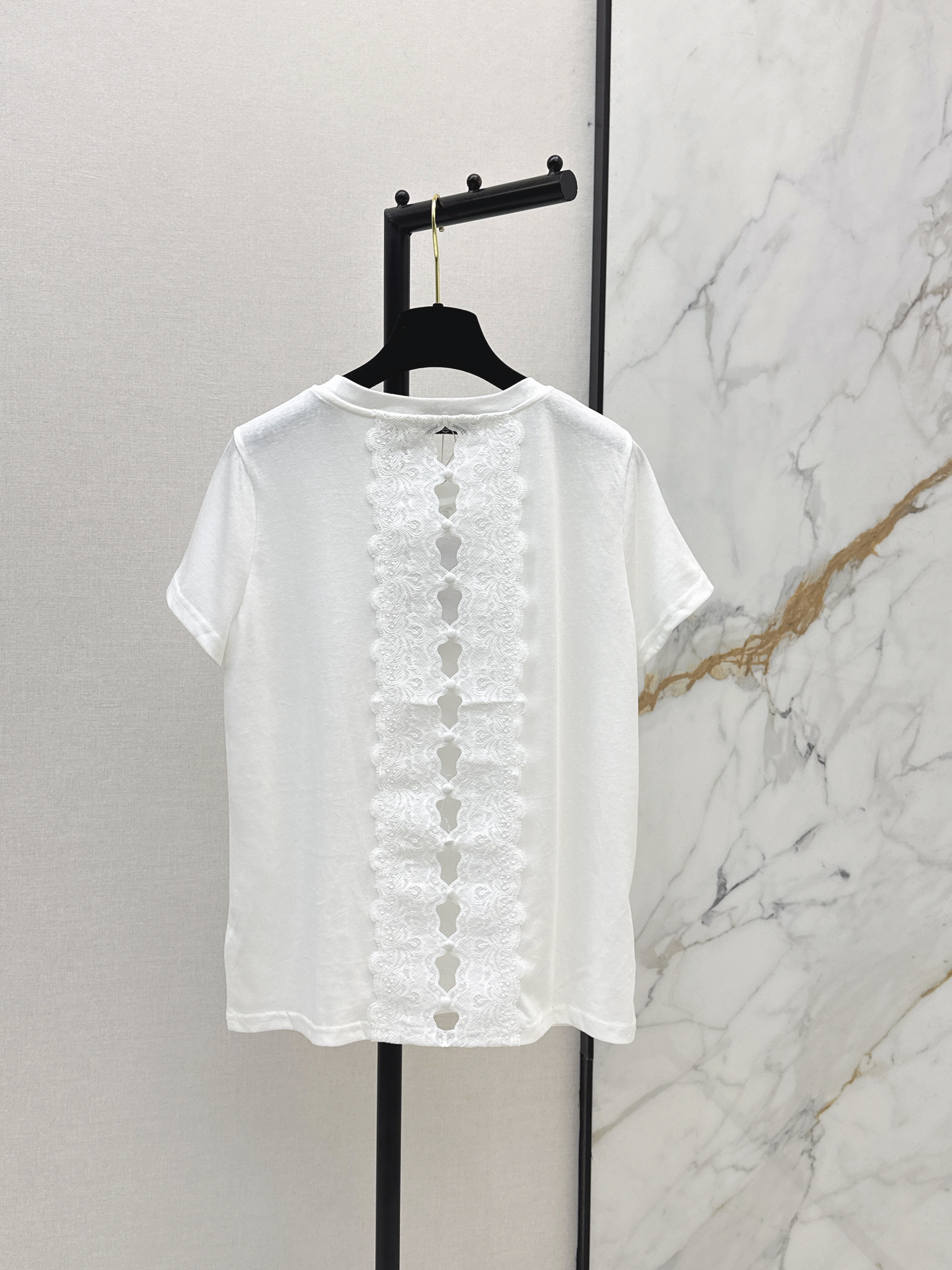 Chan 26ss lace hollow t-shirt