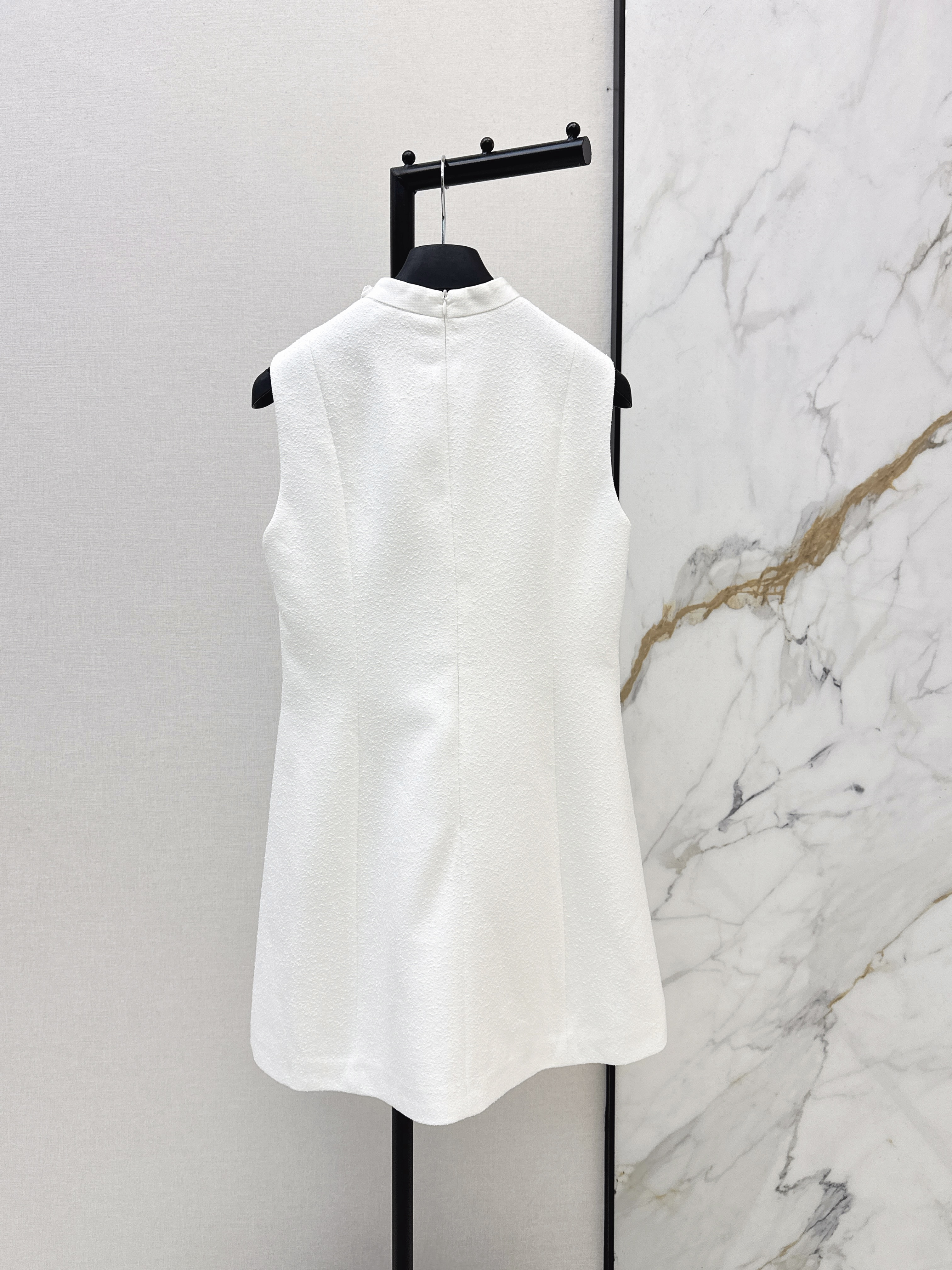 CD 26ss bow sleeveless dress