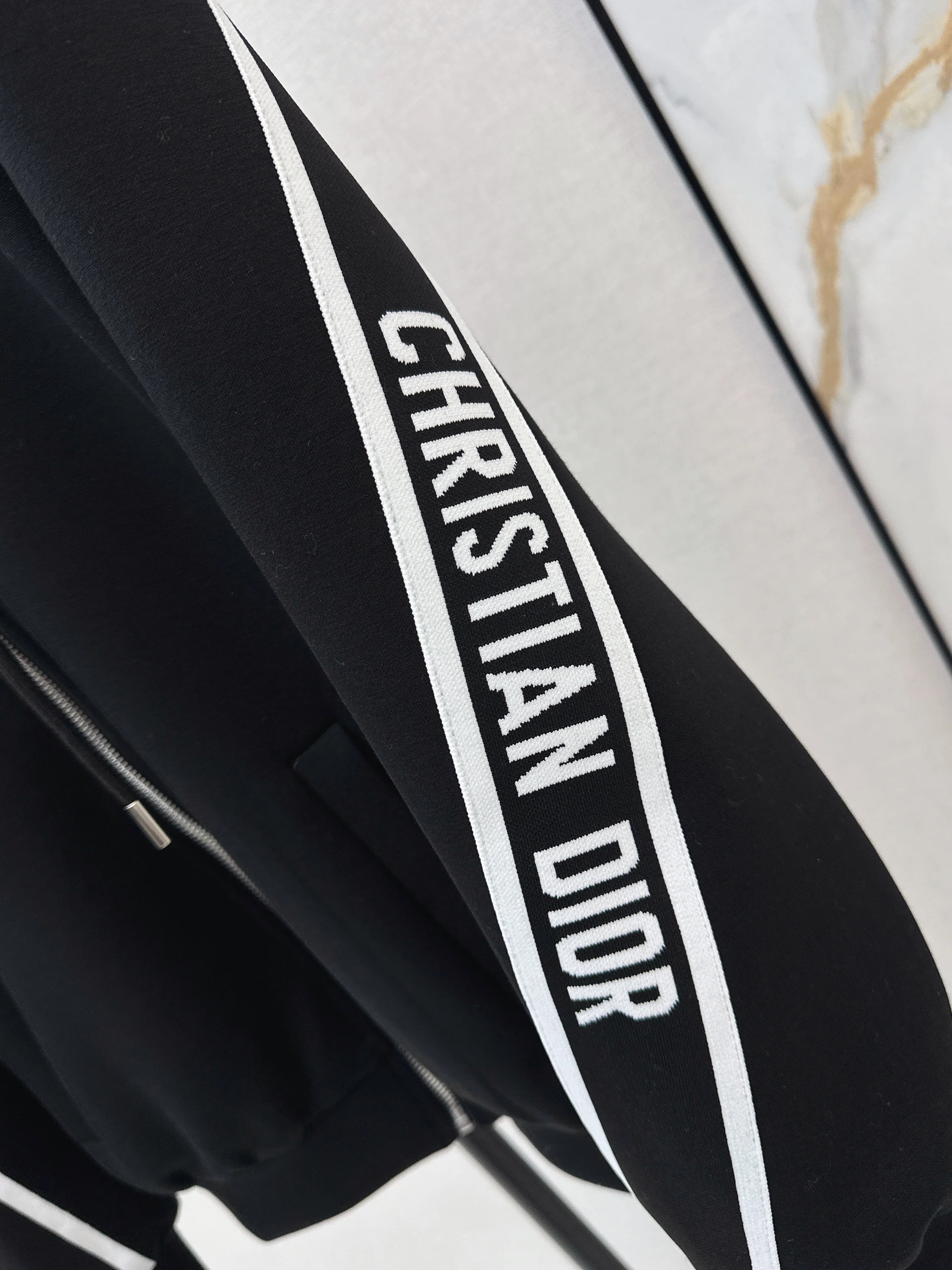 CD 26ss hooded drawstring jacket