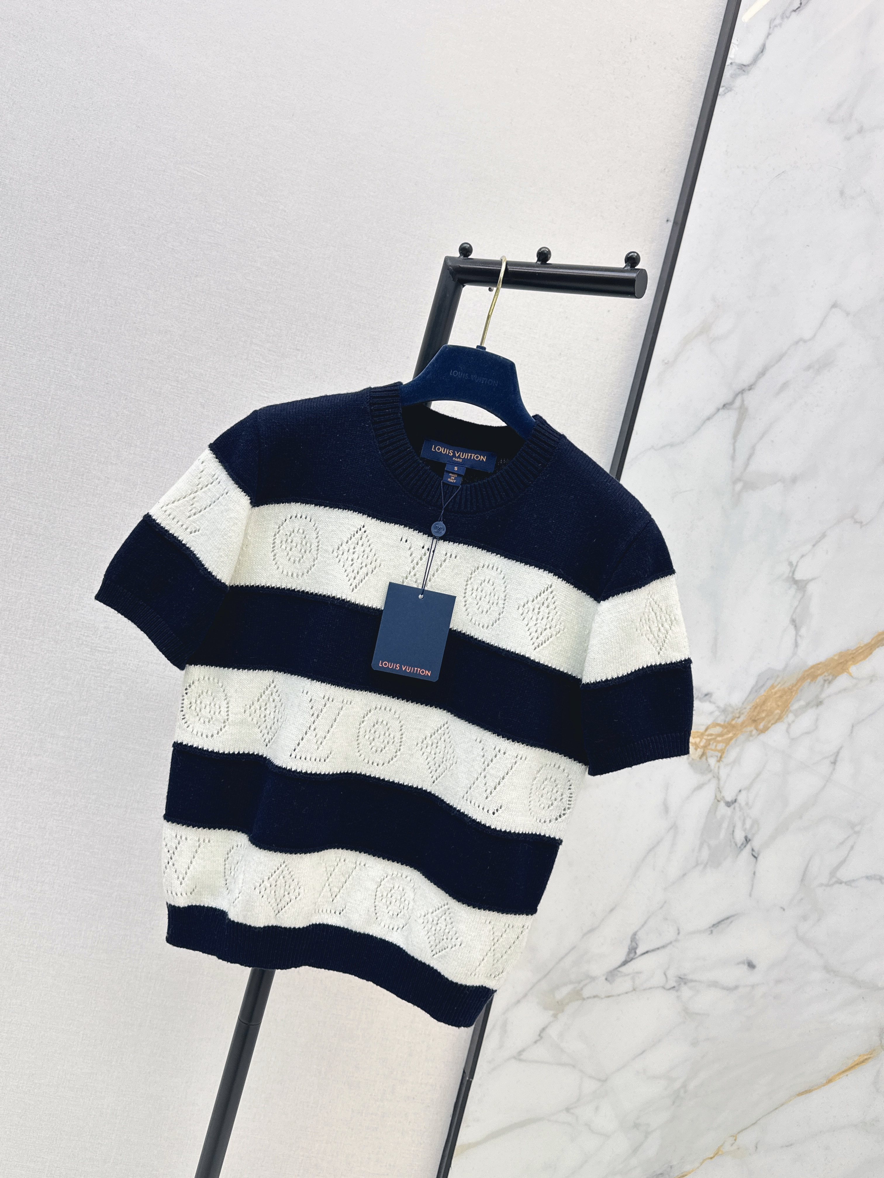 Loui 26ss stripe sweater