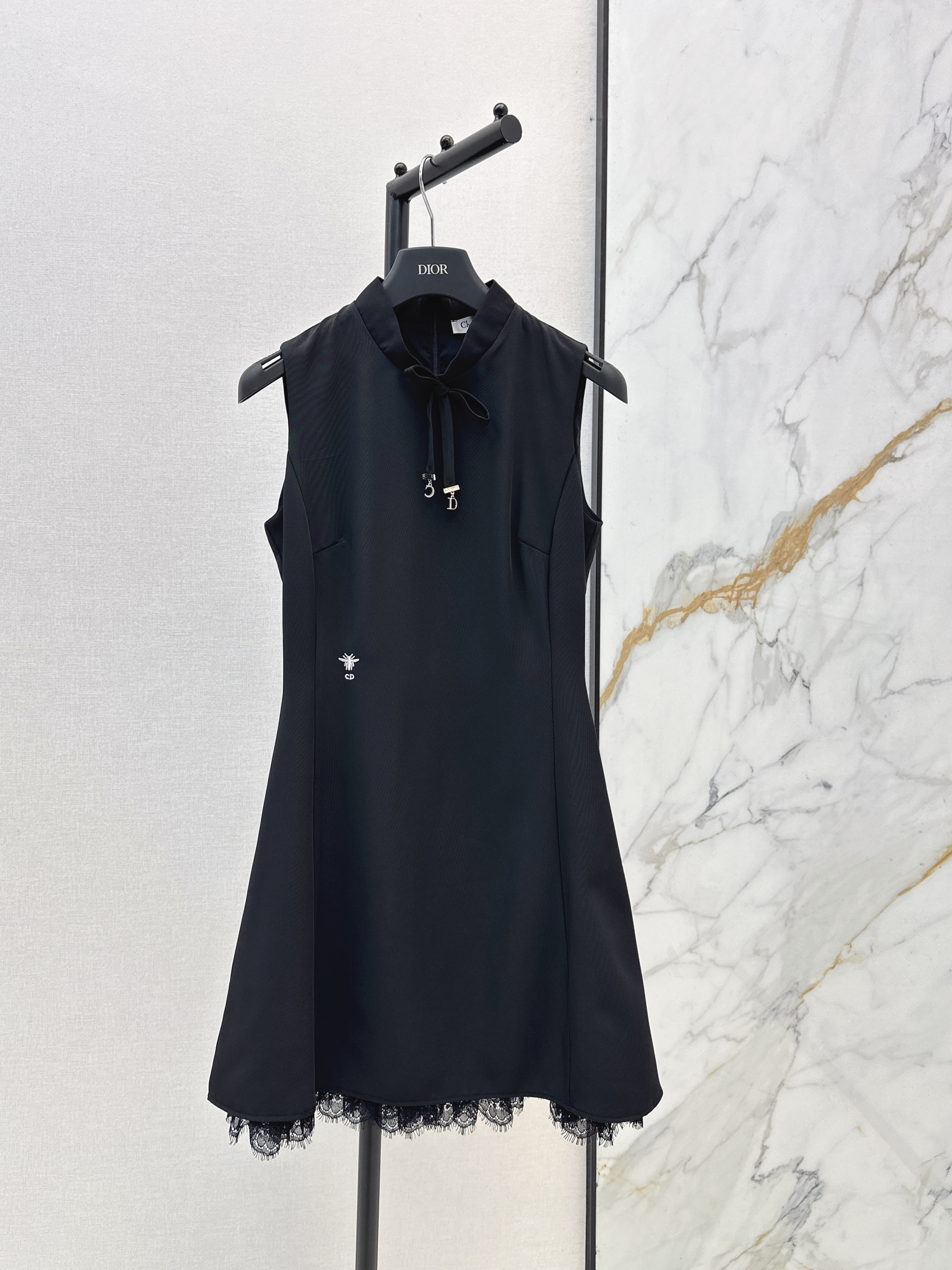 CD 26ss sleeveless mini dress