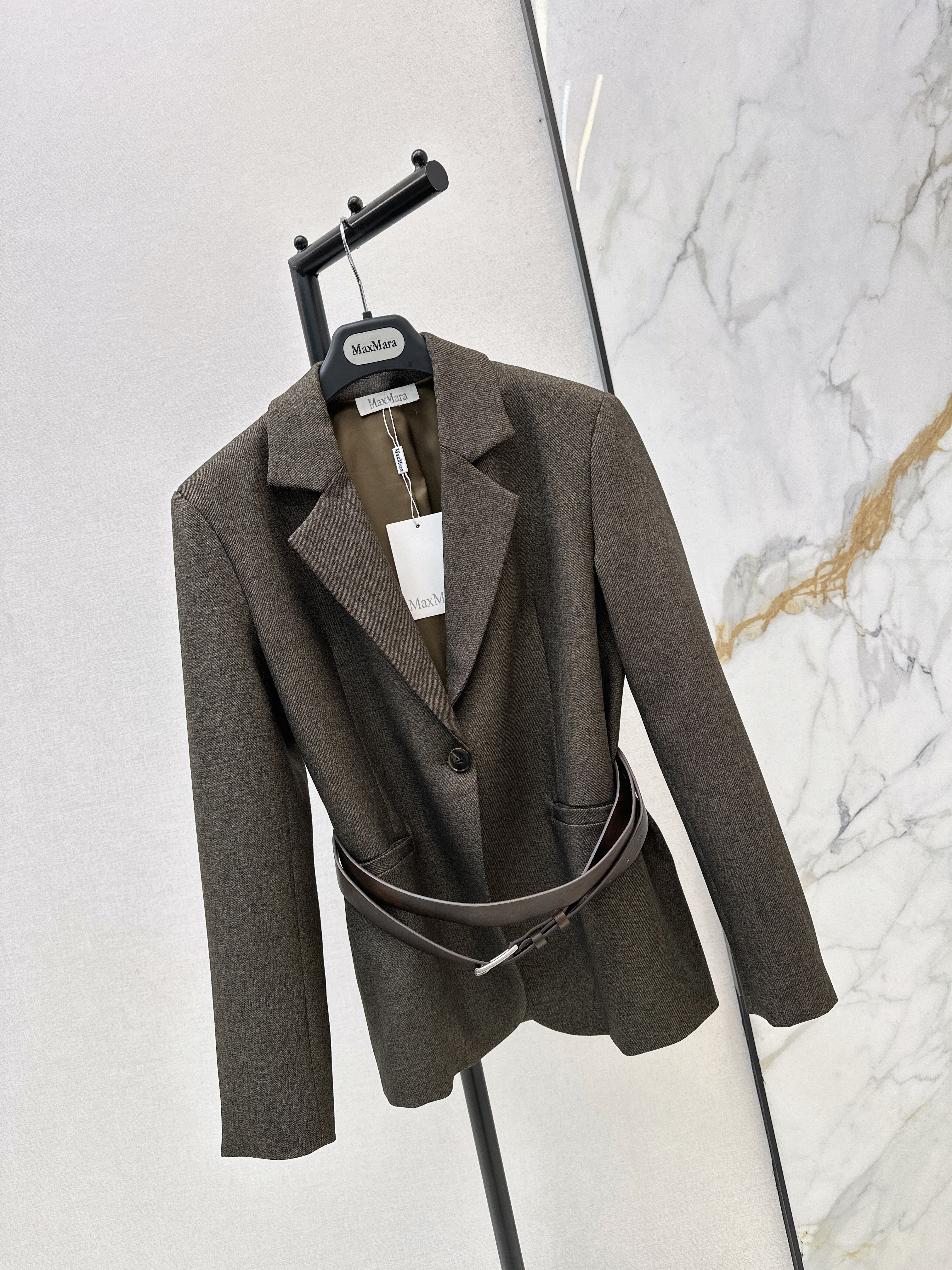 Max 26ss belted blazer