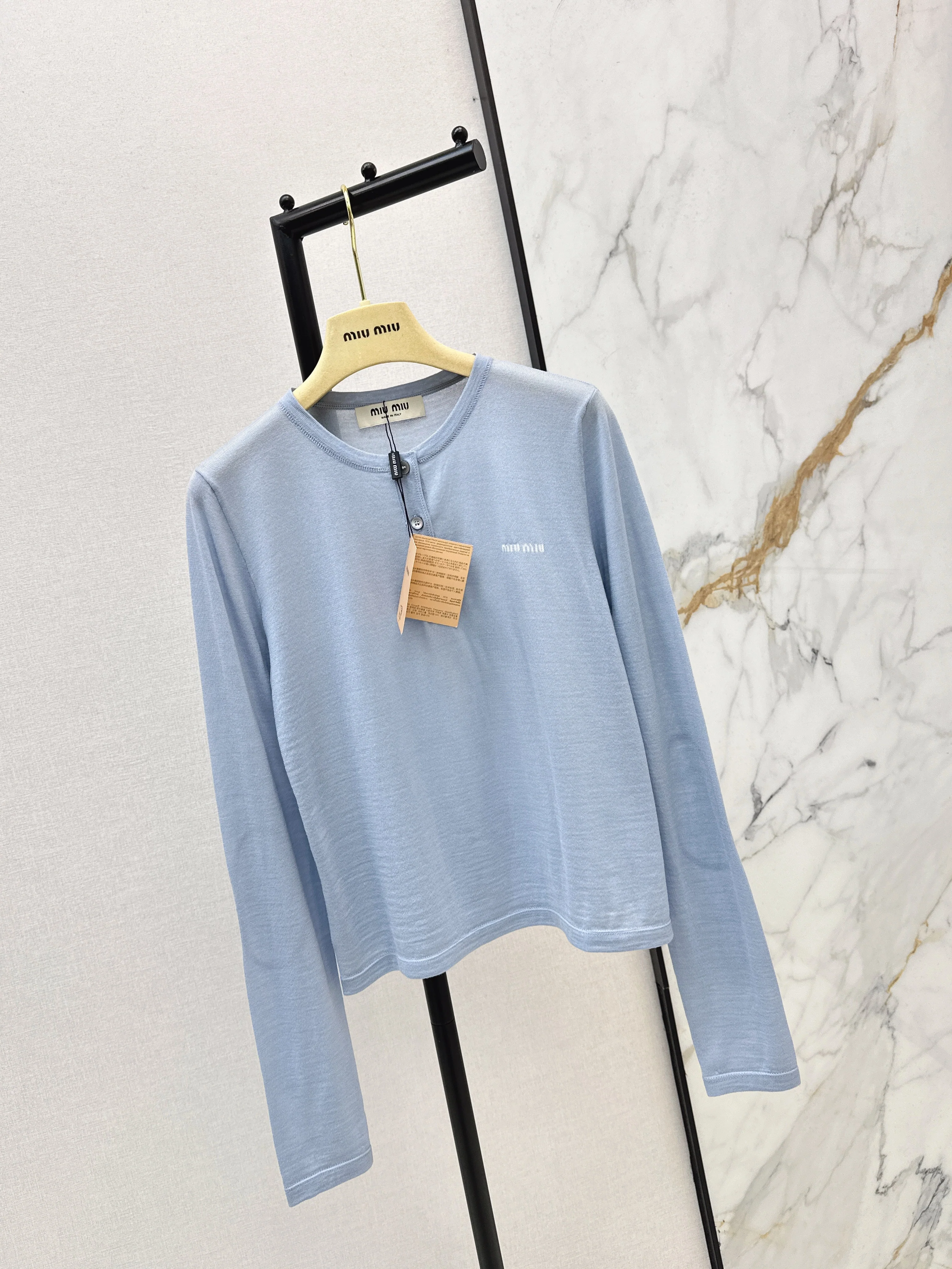 Miu 26ss knitted sweater