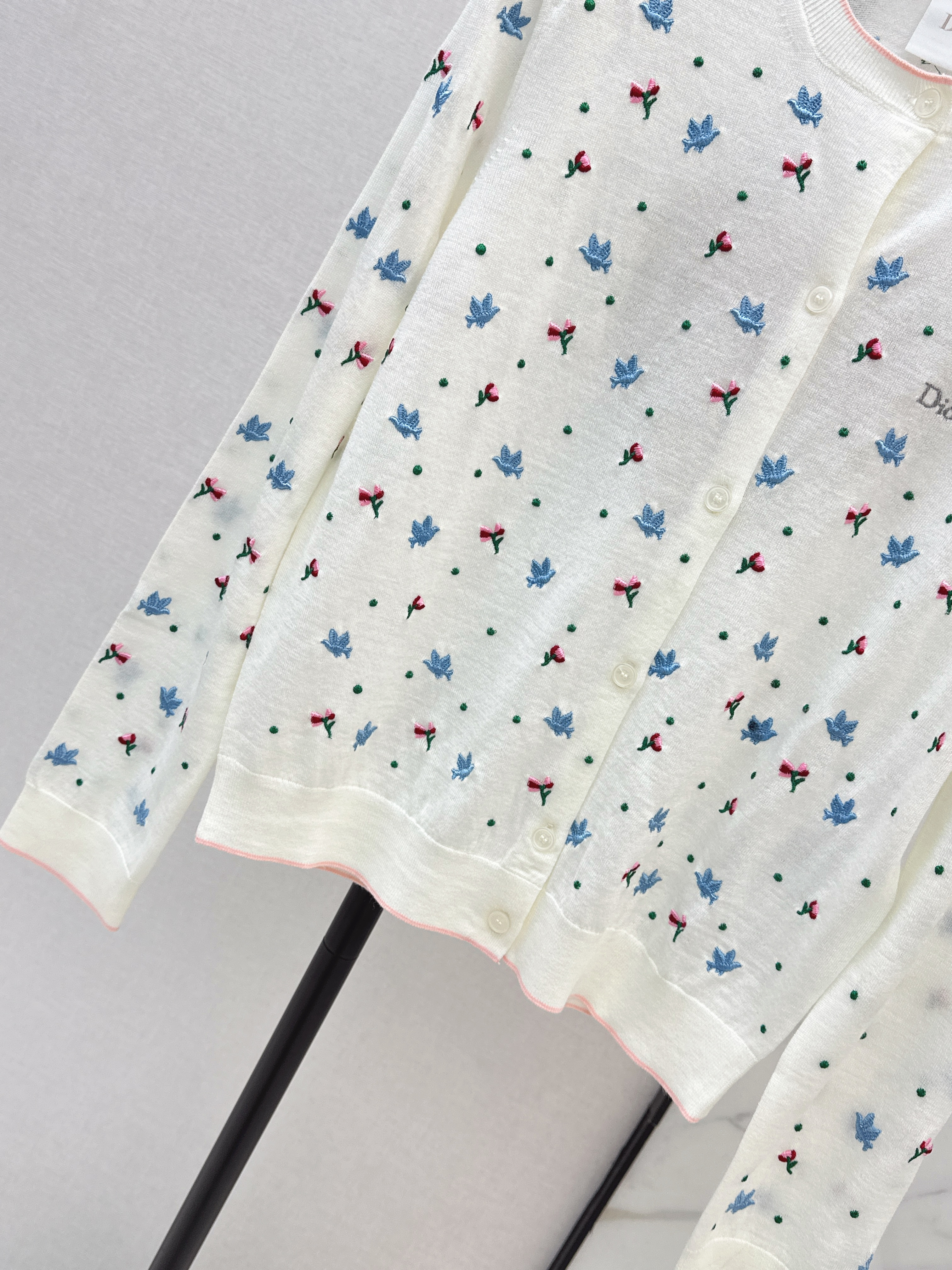 CD 26ss embroidery knit cardigan