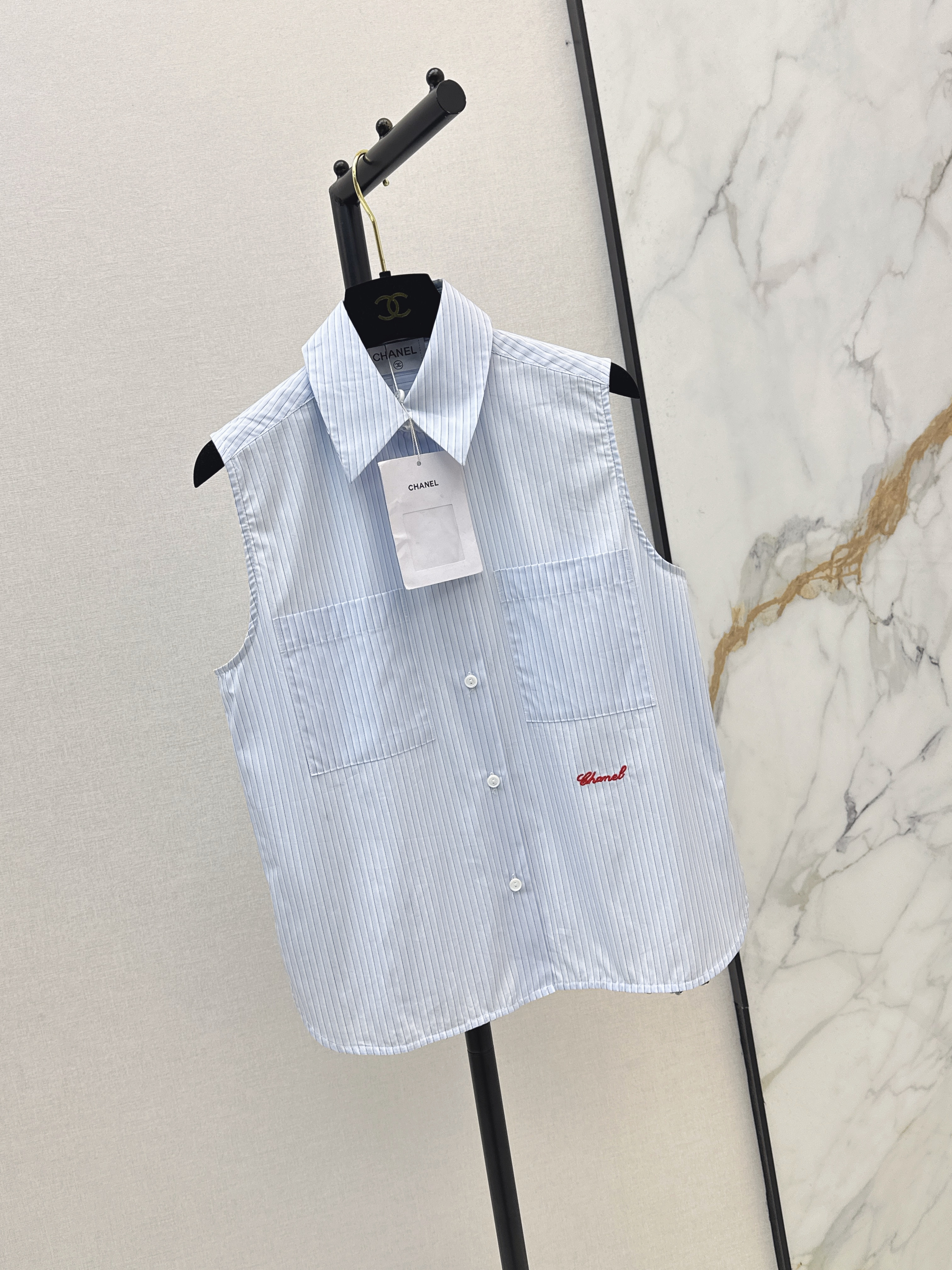 Chan 26ss sleeveless shirt