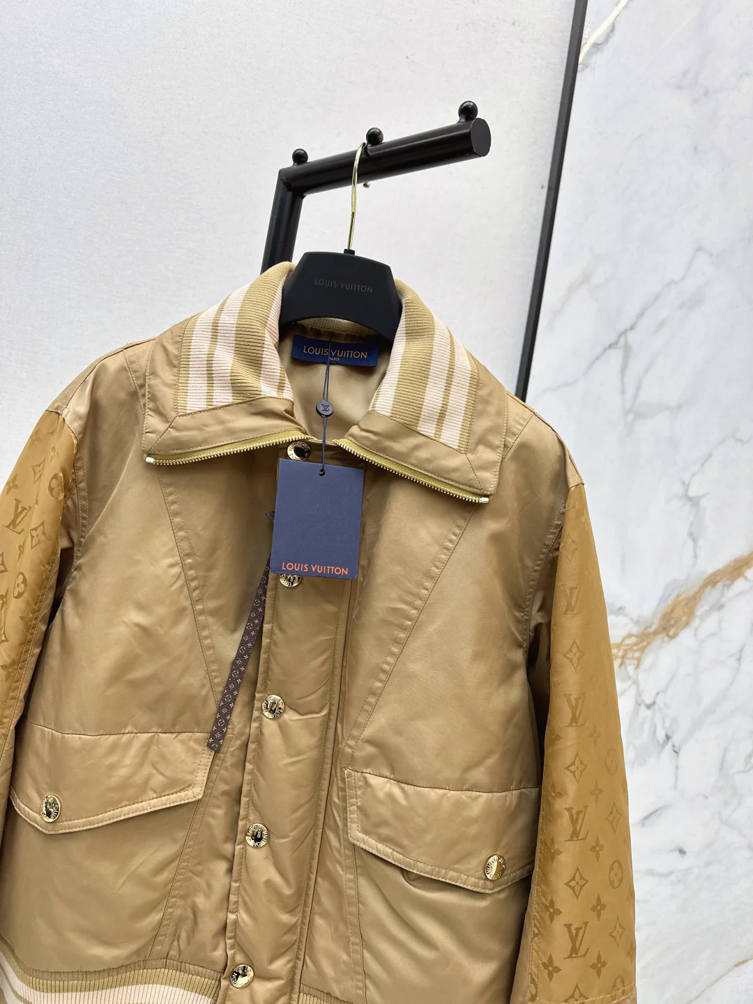 Loui 25fw padded jacket