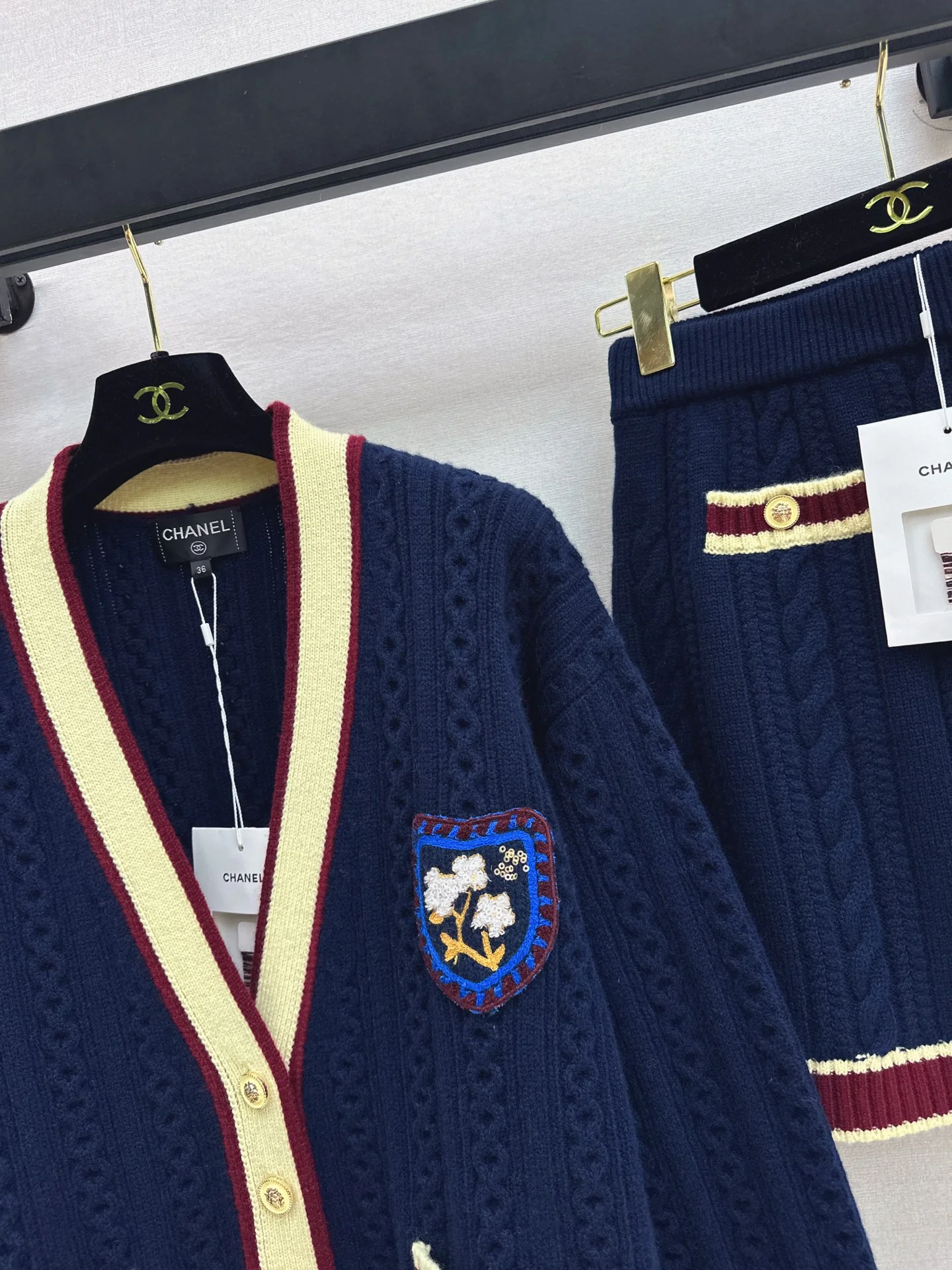 Chan 26ss cable cardigan skirts set