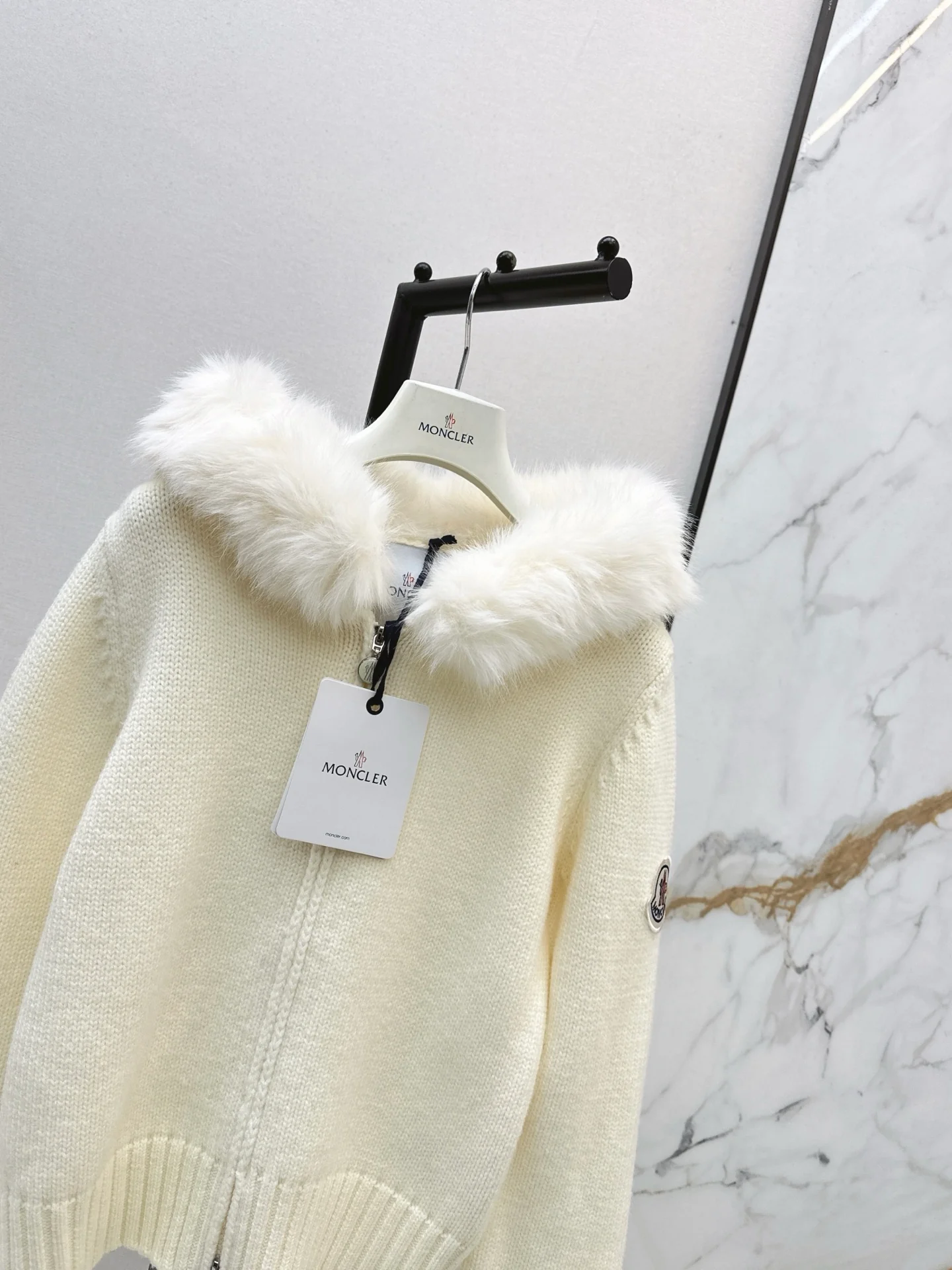 Monc 25fw detachable fur knit jacket