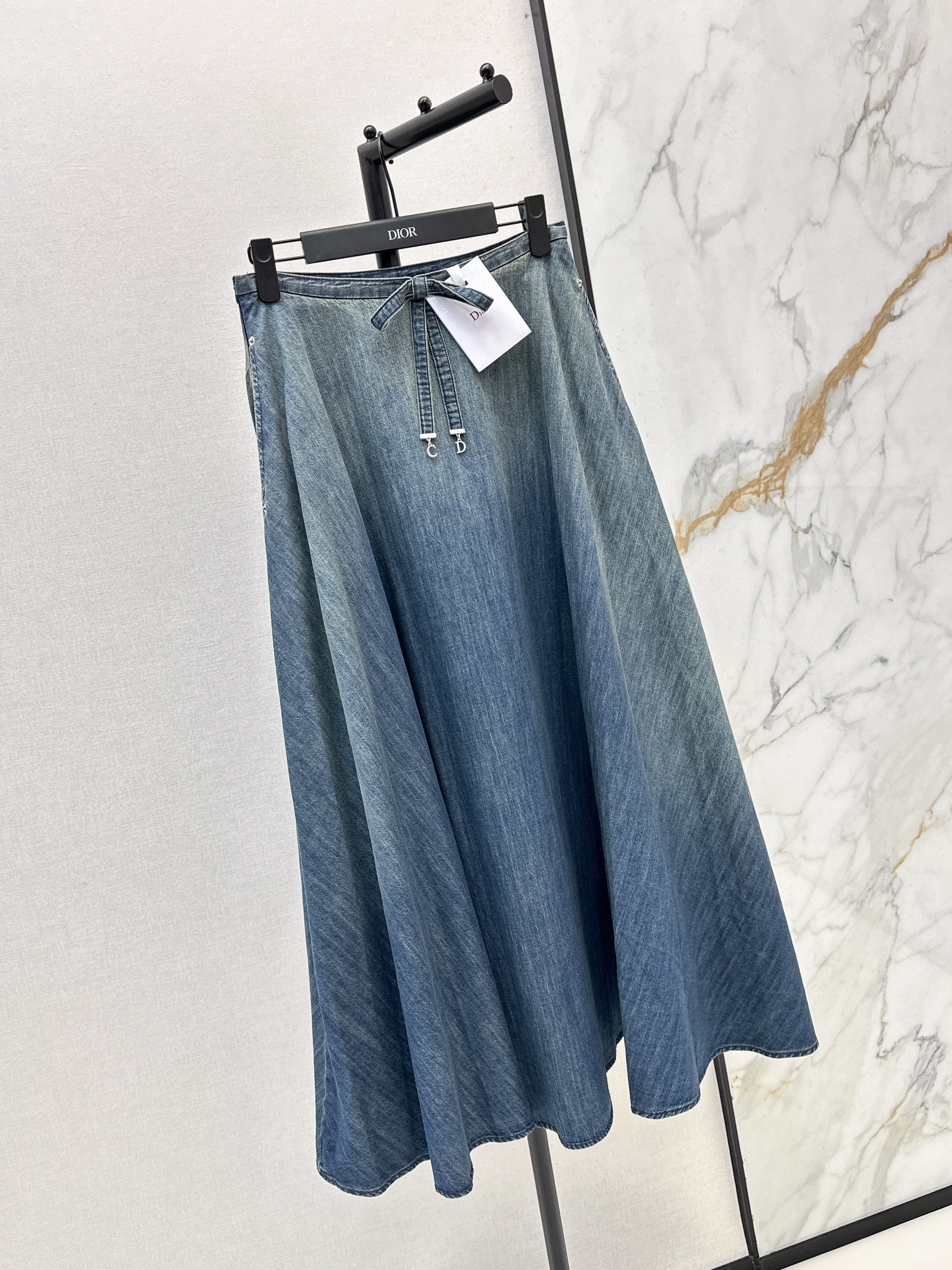 CD 26ss denim skirt
