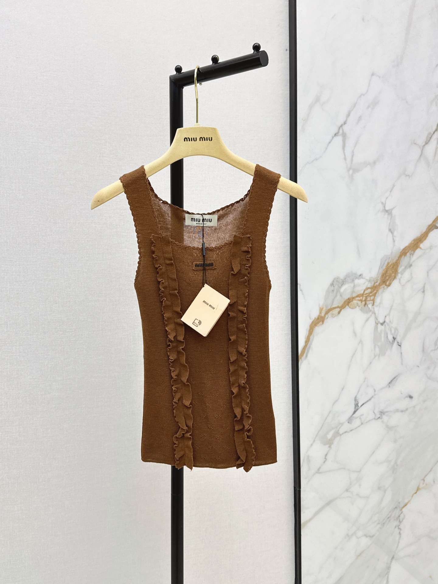 Miu 26ss ruffle knit vest