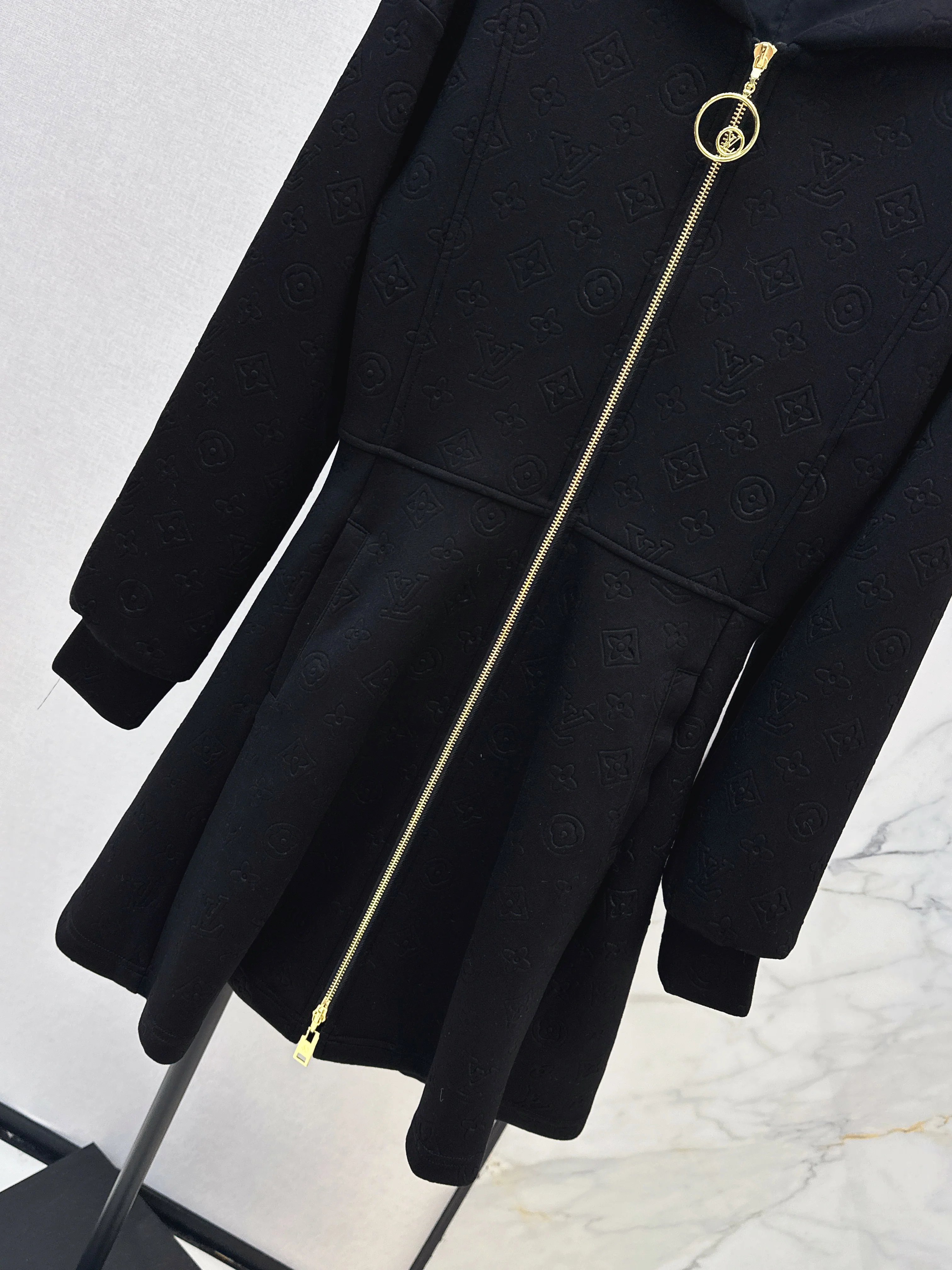 Louis 26ss hooded zip-up sweatshirt dress