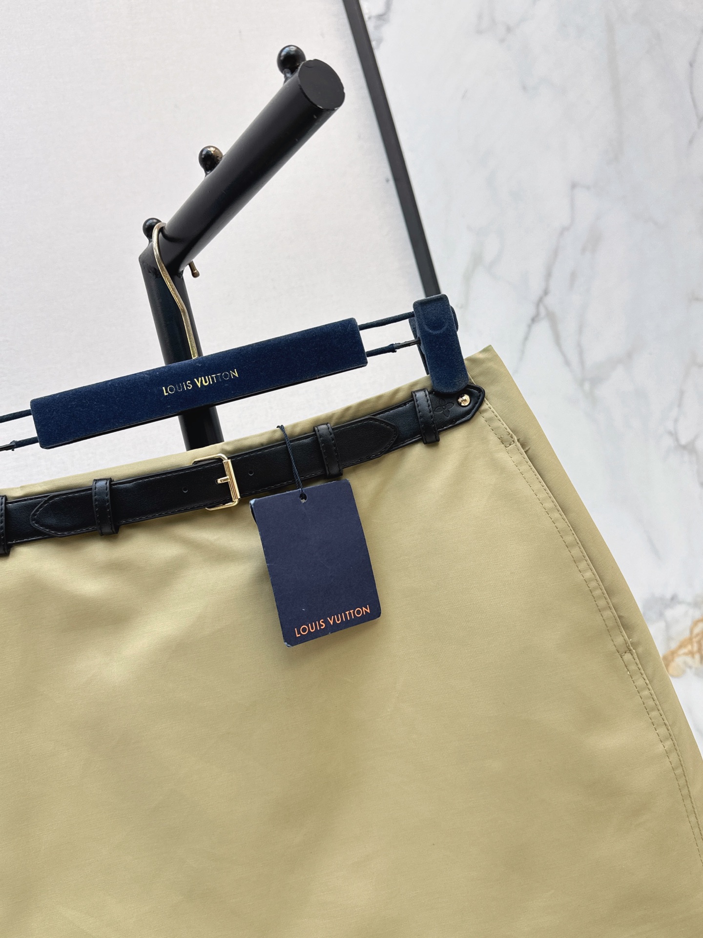Loui 26ssbelted skirt