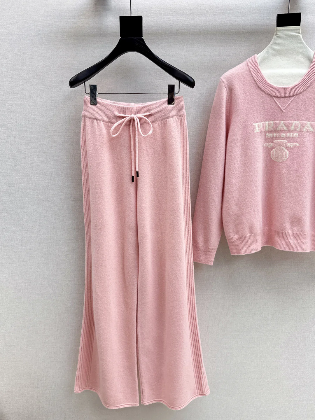 Pra 25fw sweater pants set