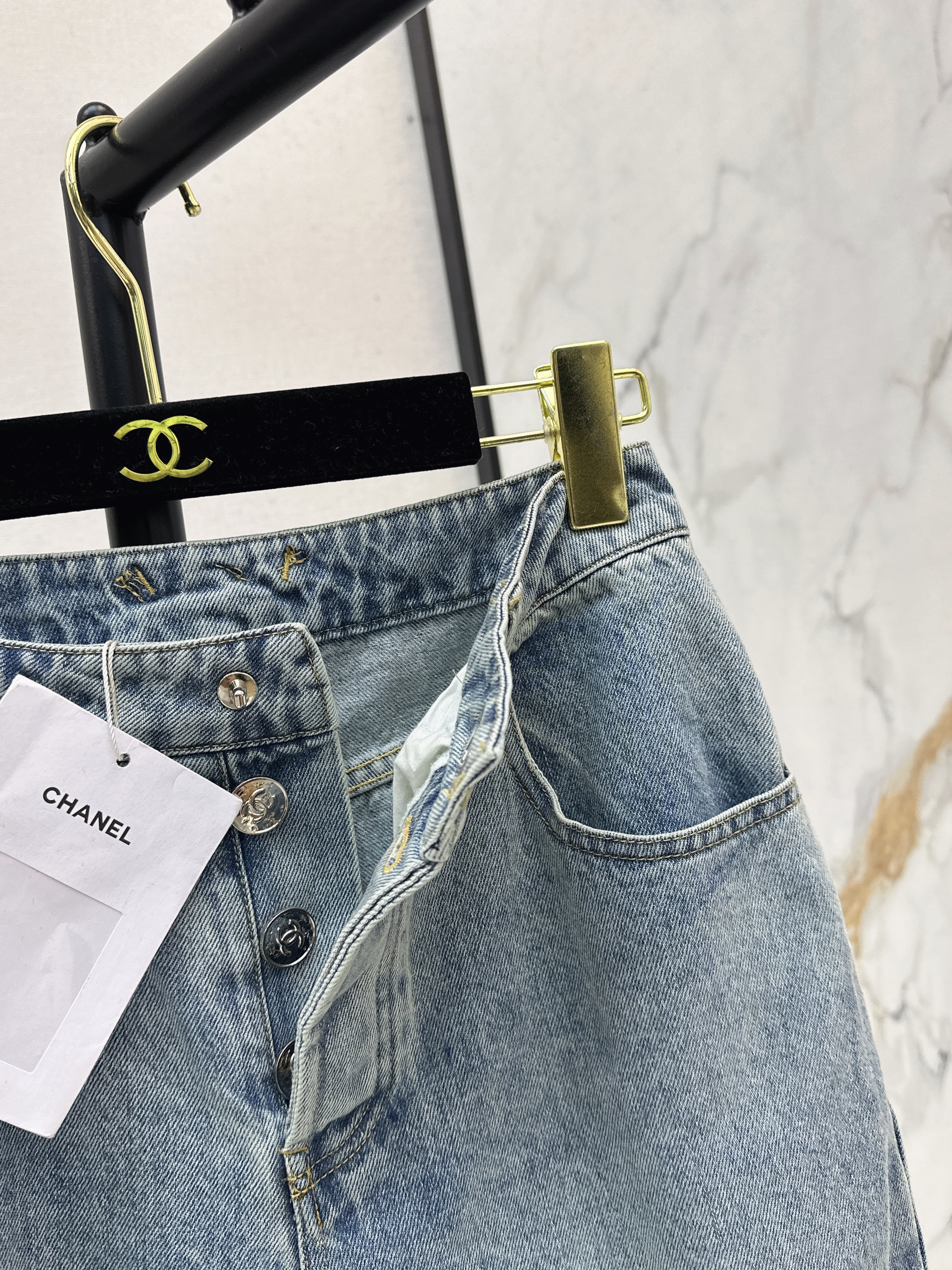 Chan 26ss straight jaens