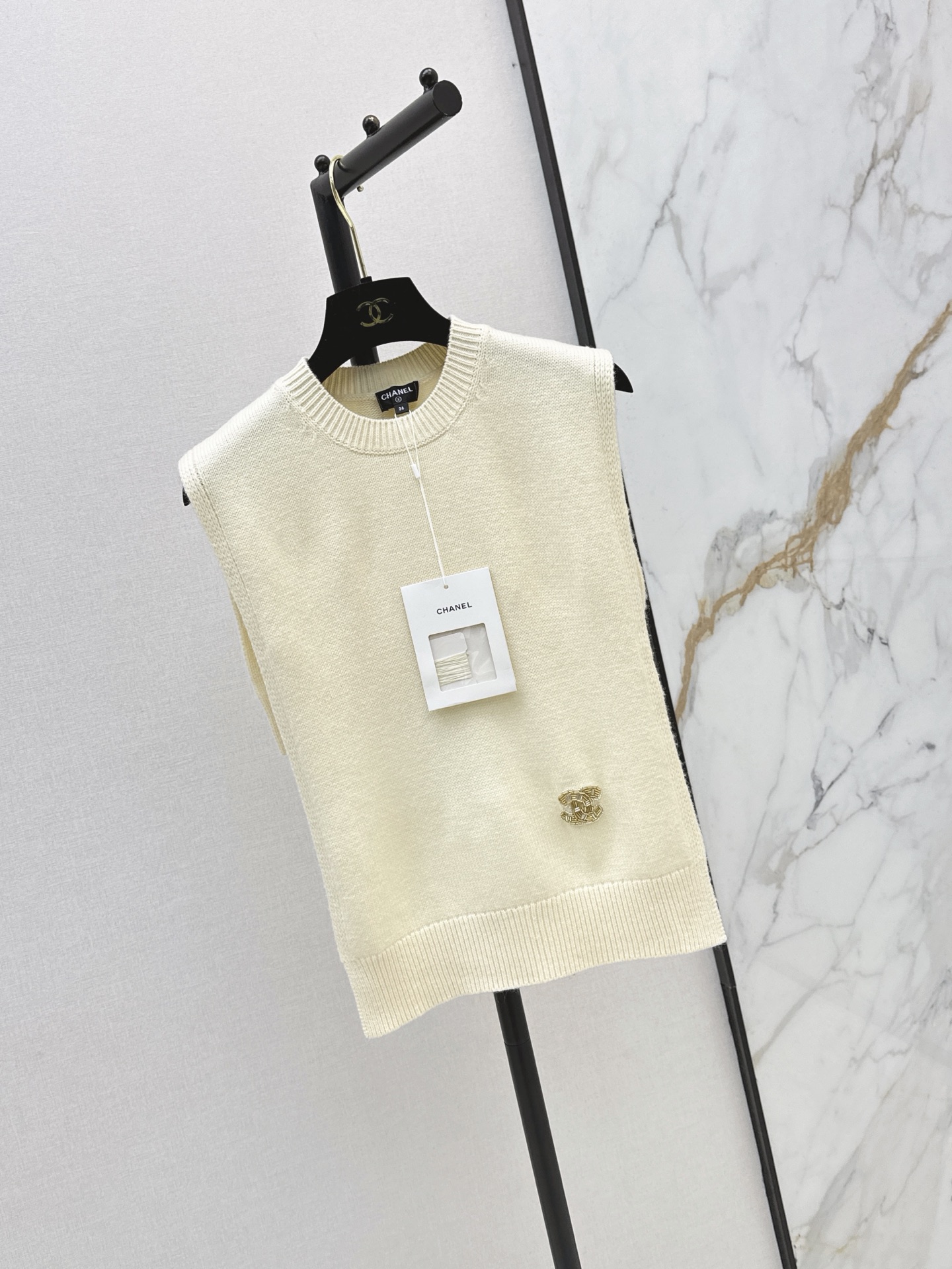 Chan 26ss knit cape