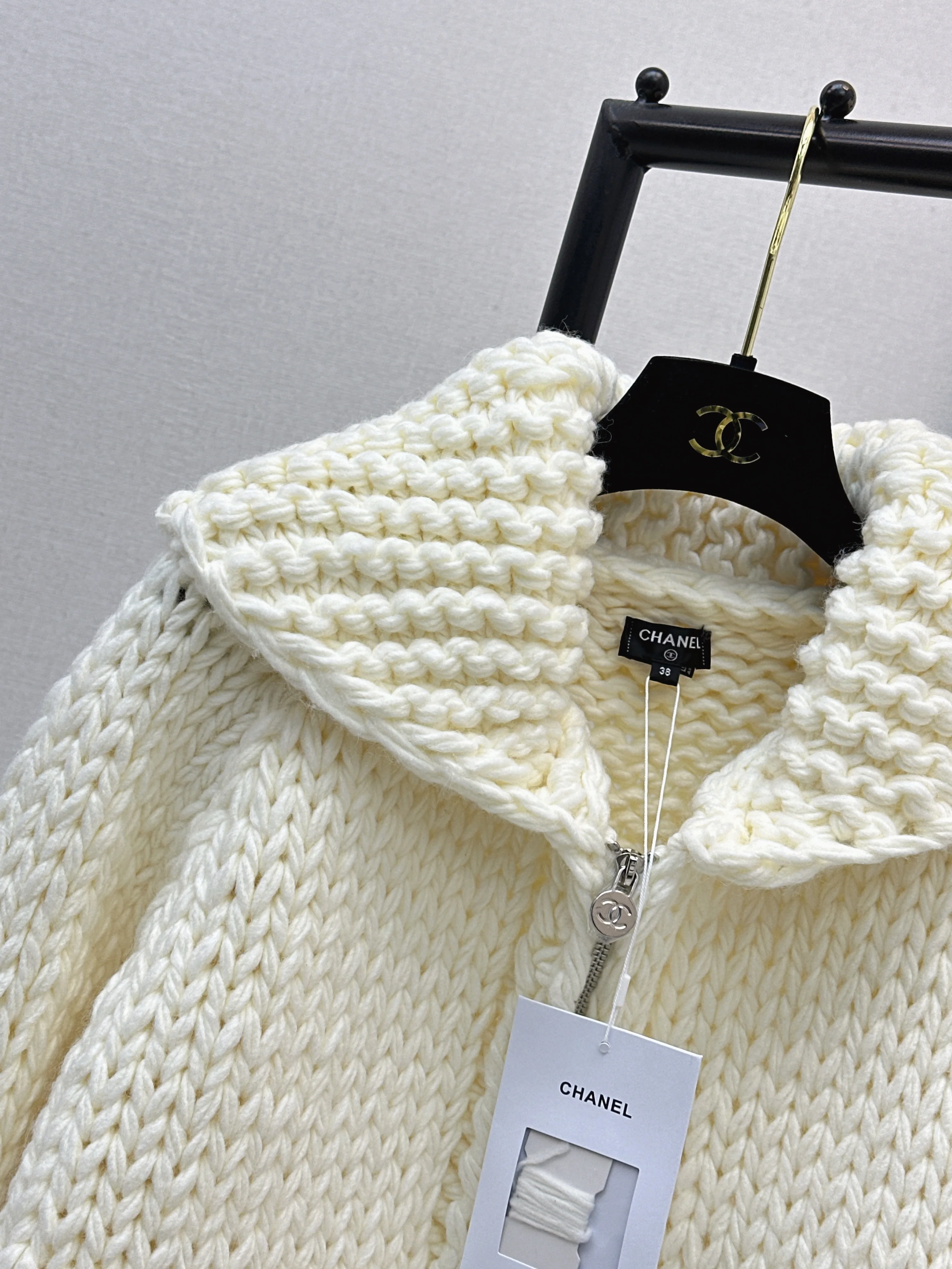 Chan 26ss cashmere cardigan