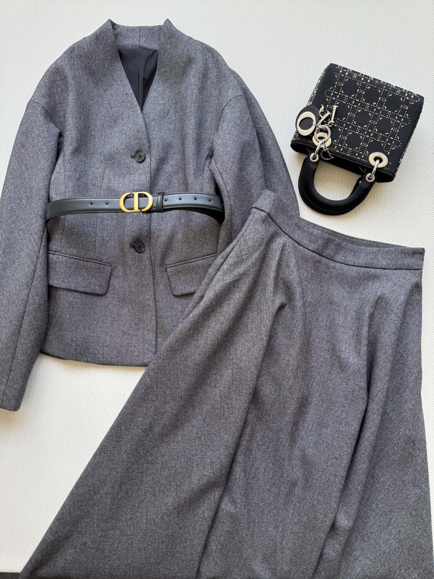 CD 26ss pleated skirts