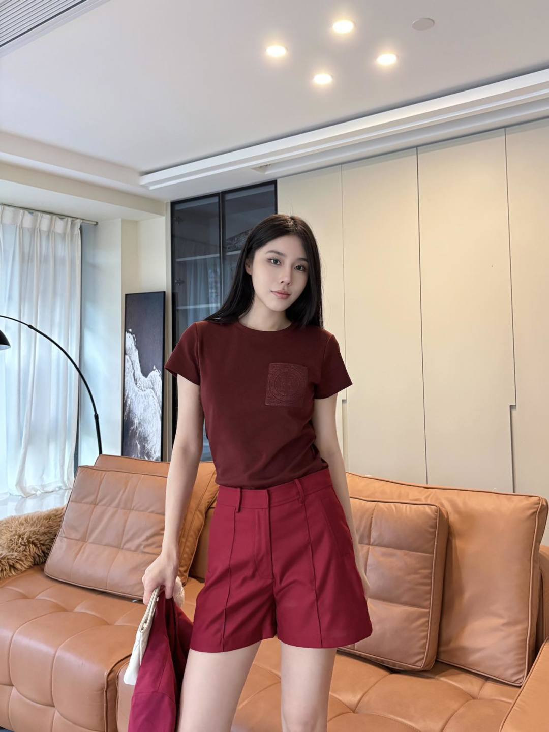 Her 26ss t-shirt