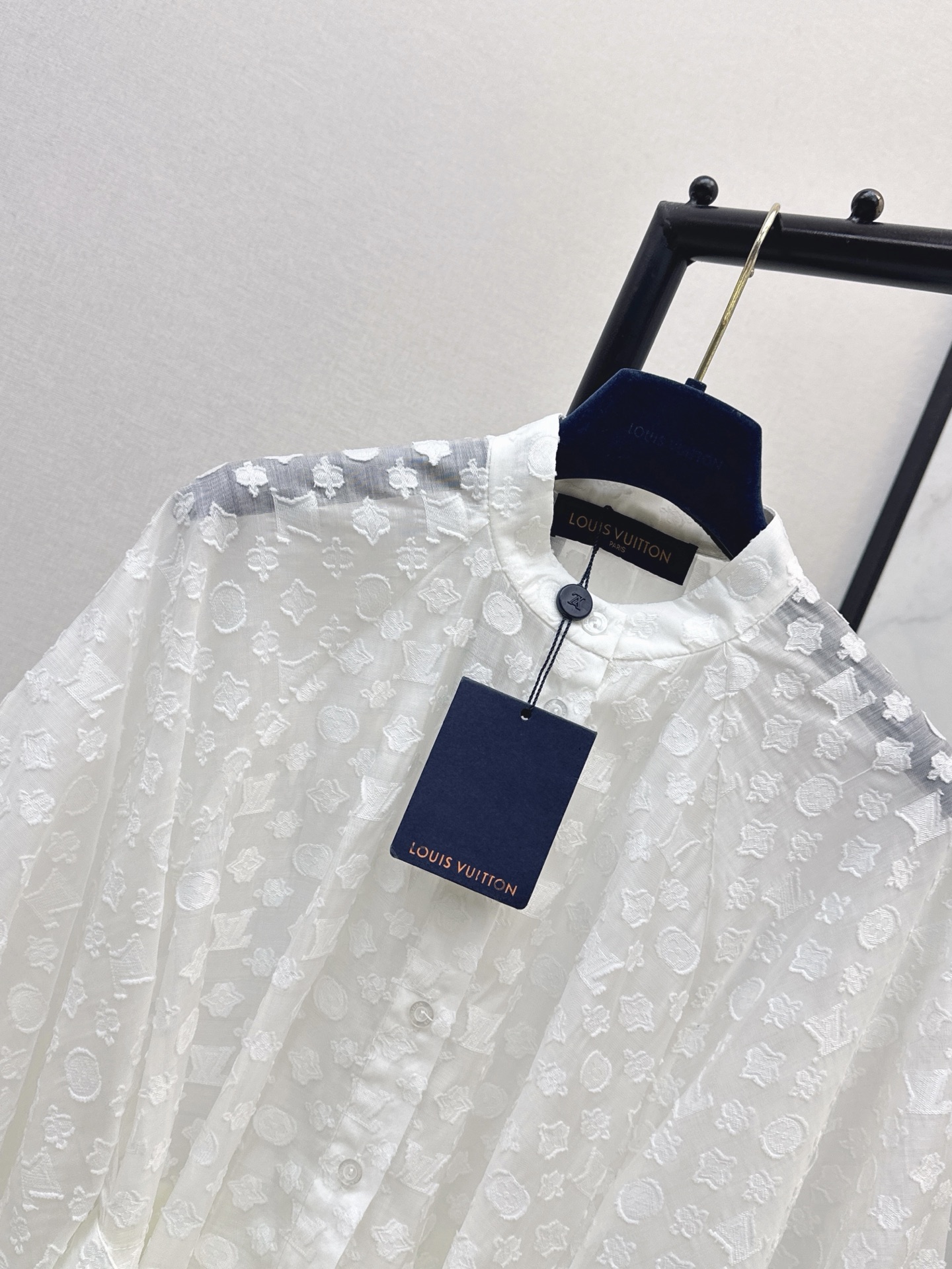Loui 26ss jacquard lantern sleeve shirt