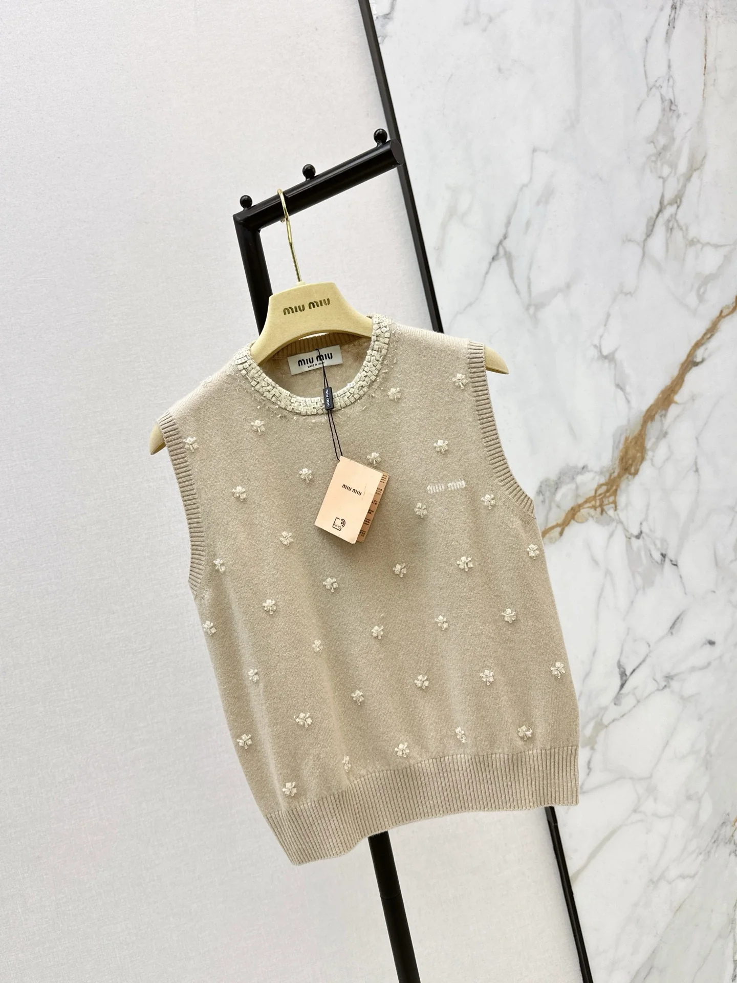 Miu 26ss beading flower vest