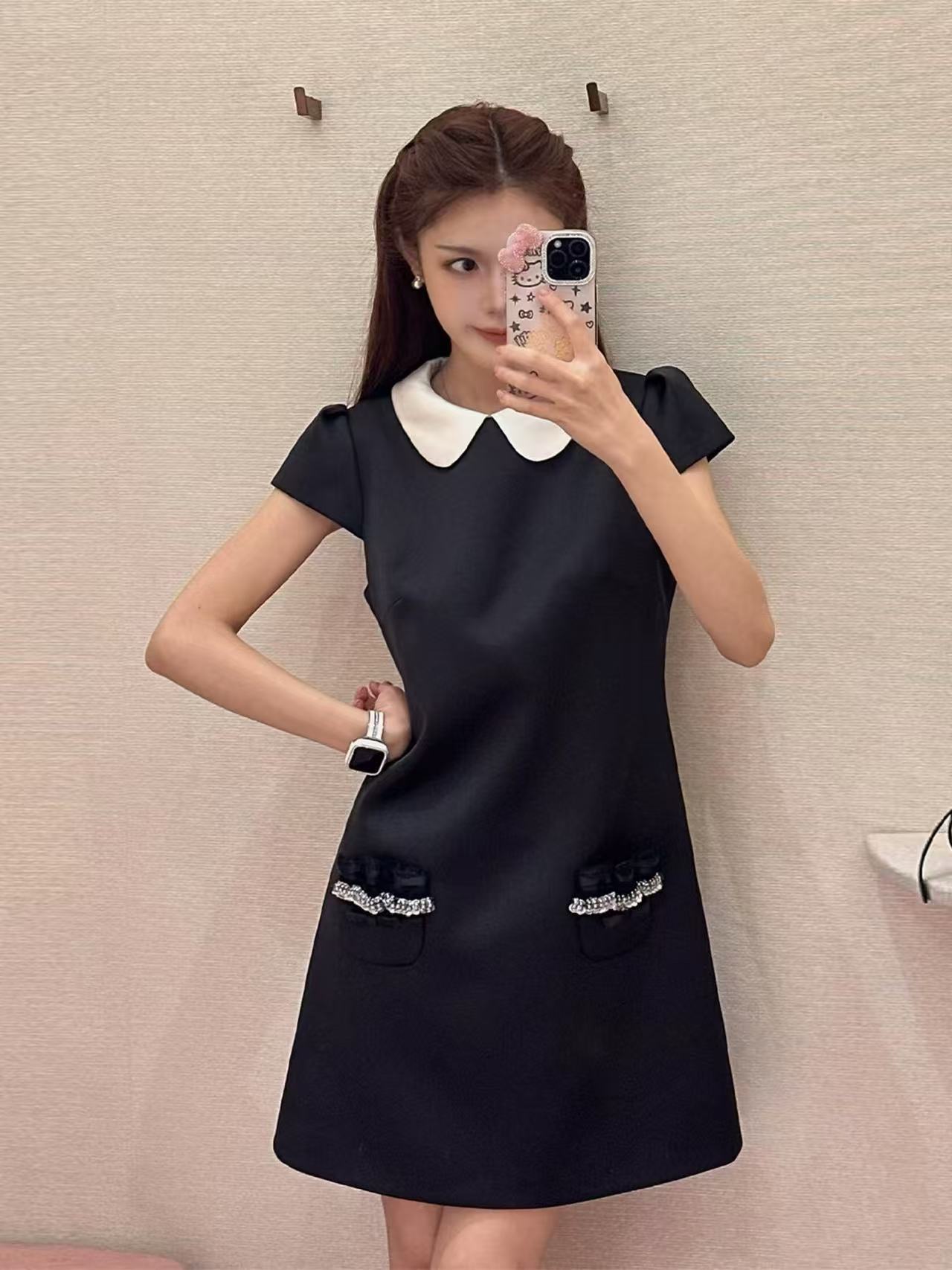 Miu 26ss puff sleeve dress