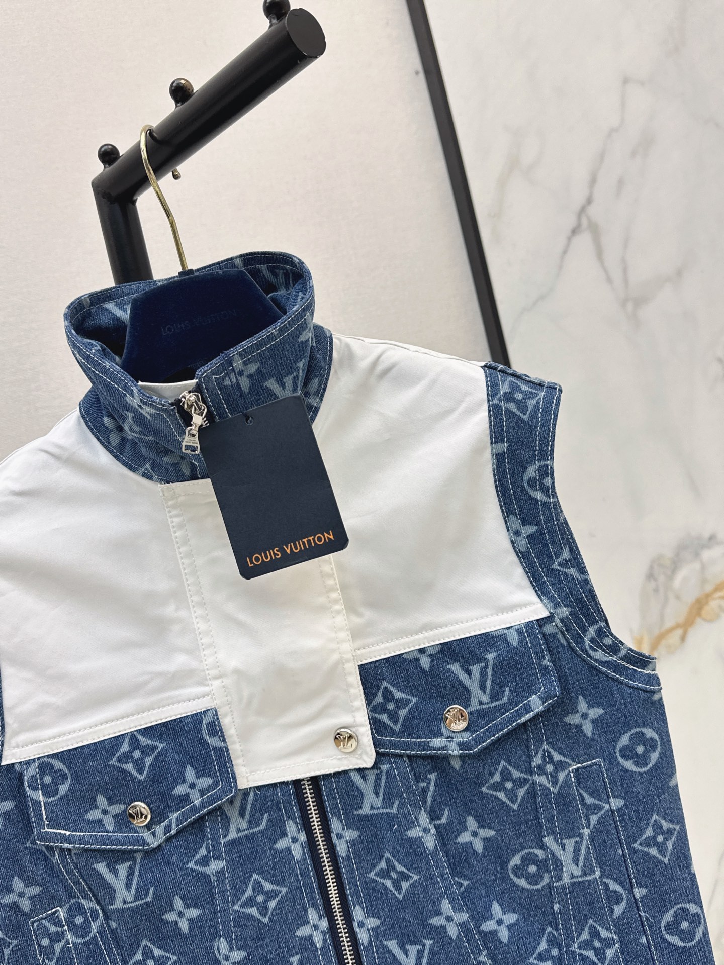 Loui 26ss sleeveless vest jacket