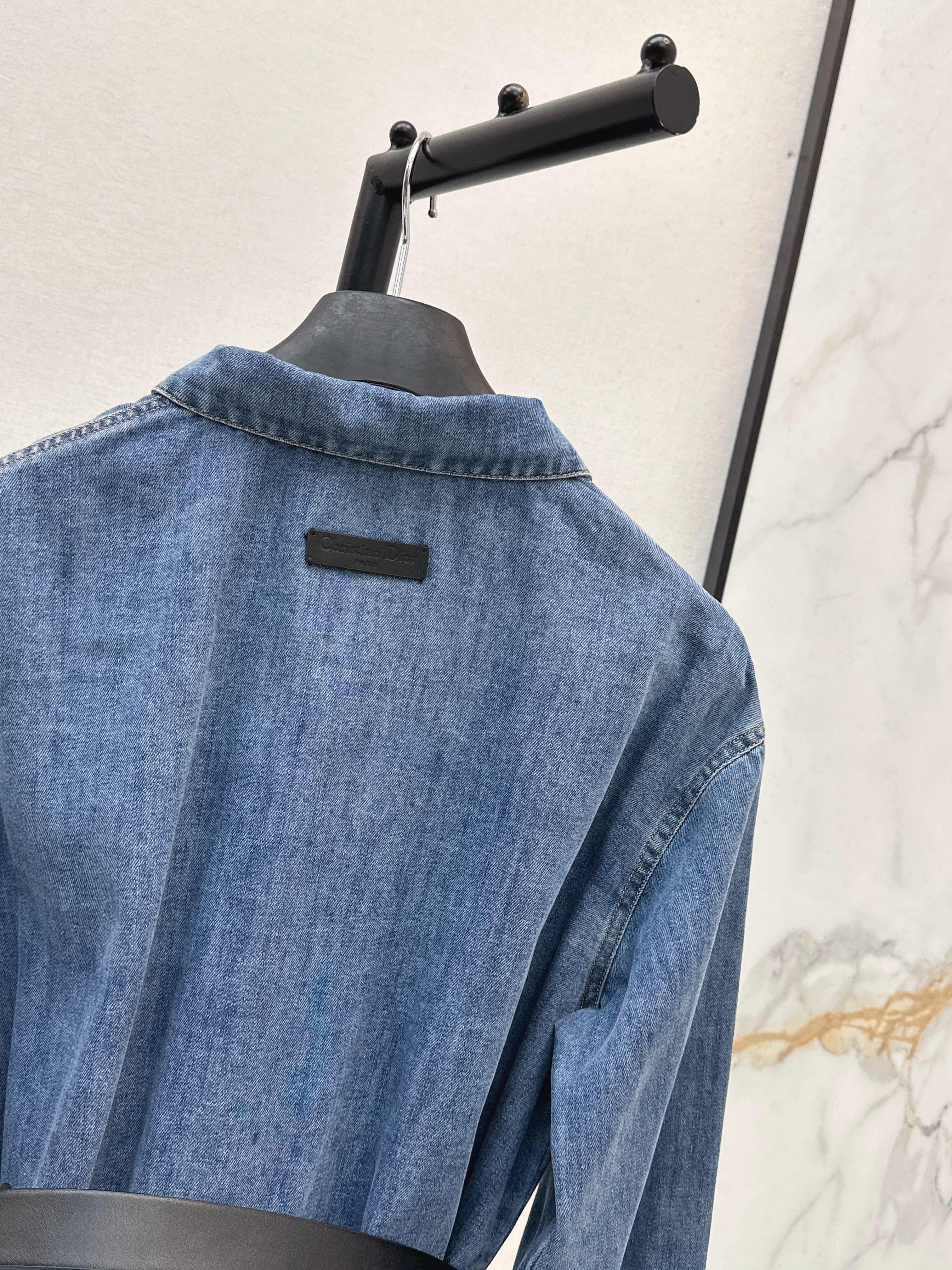CD 26ss belted denim shirt