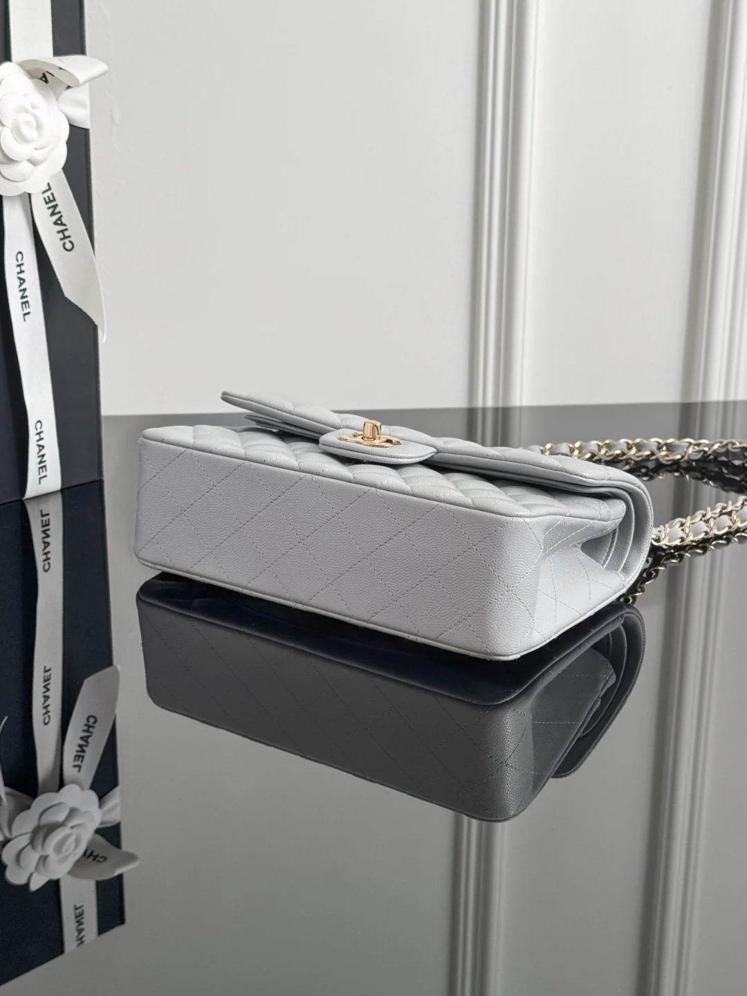 Chan cf23 chain shoulder bag