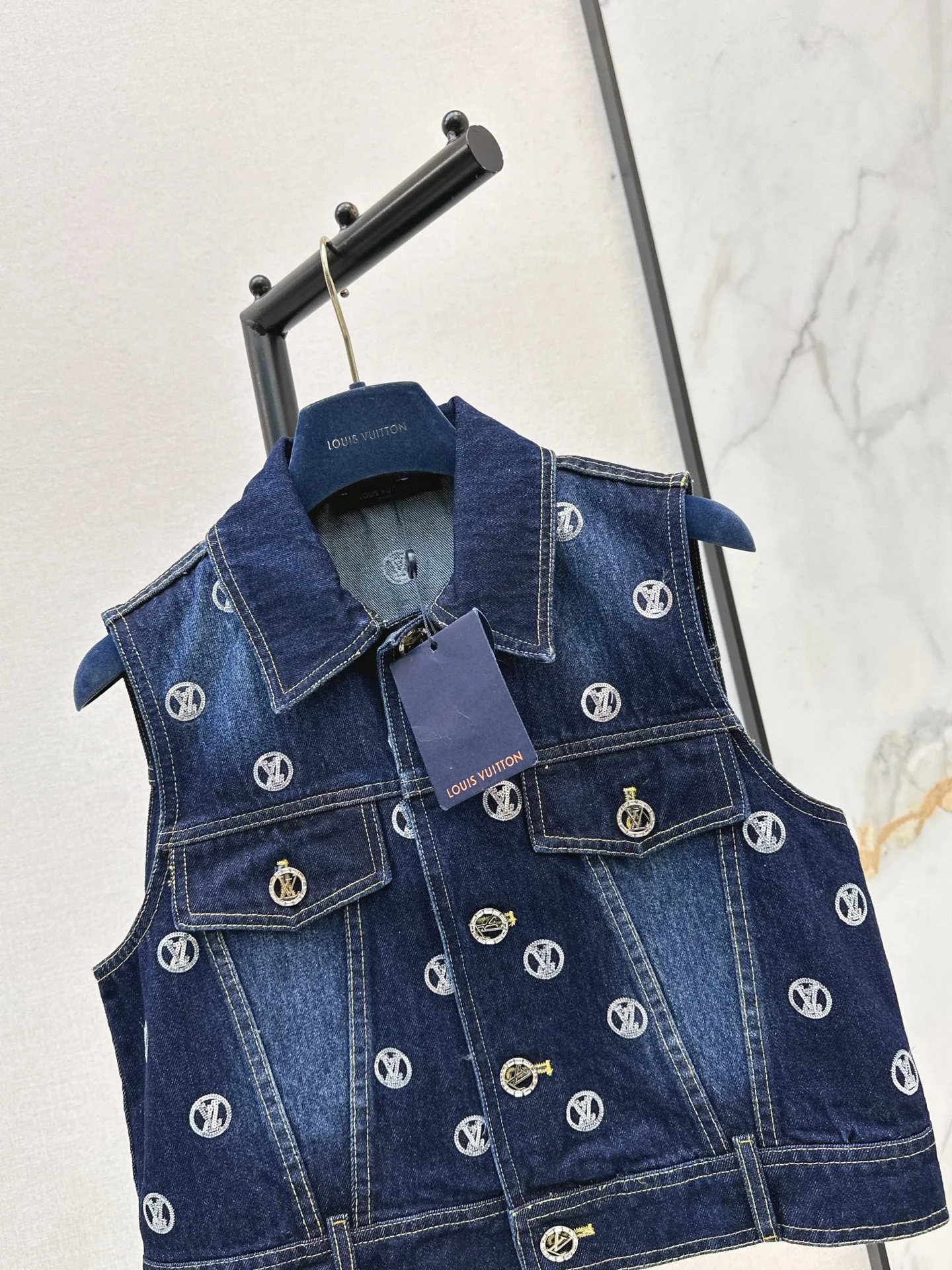 Louis 25fw embroidery denim vest