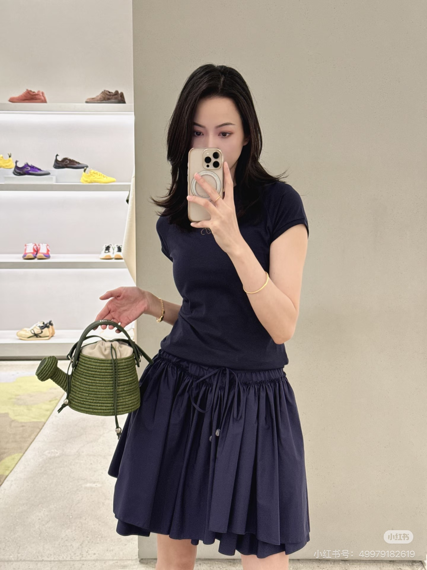 Loe 26ss ruffle mini skirt