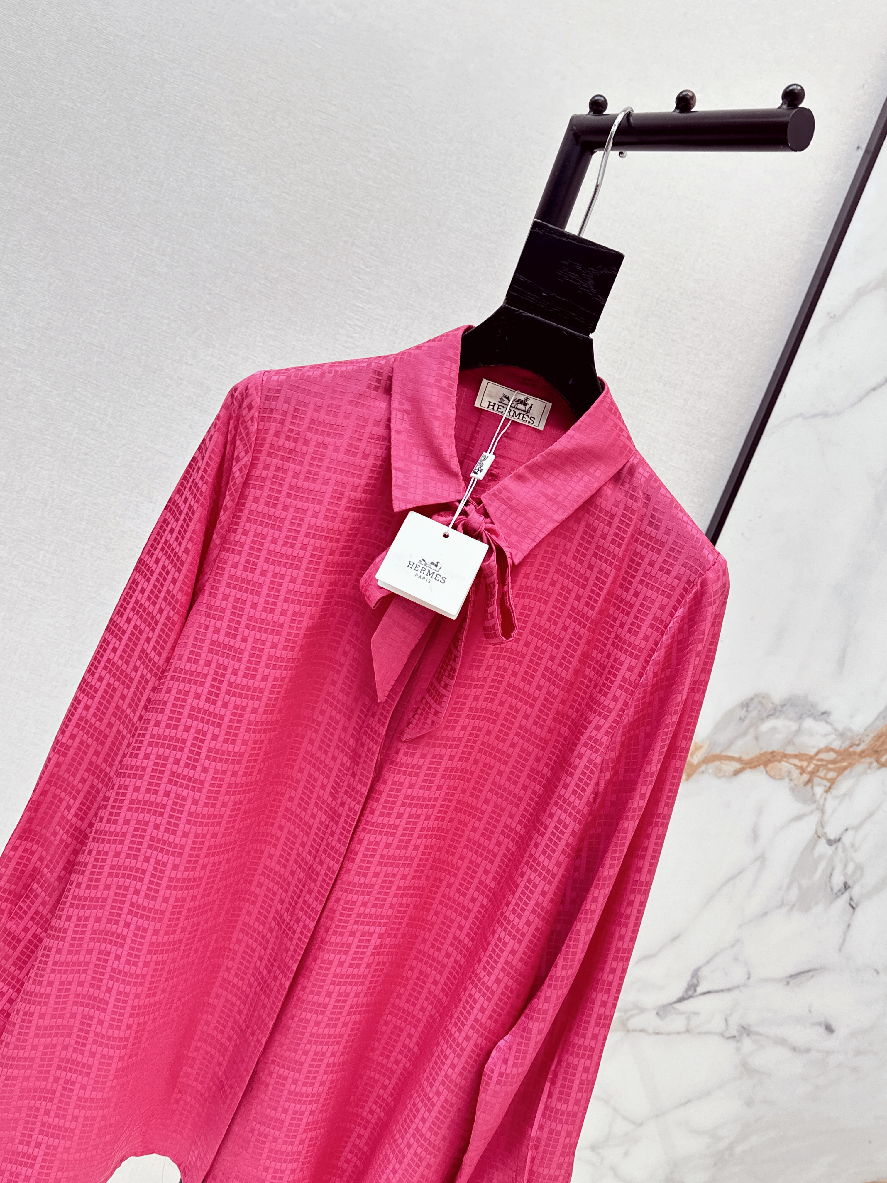 Her 26ss jacquard silk shirt