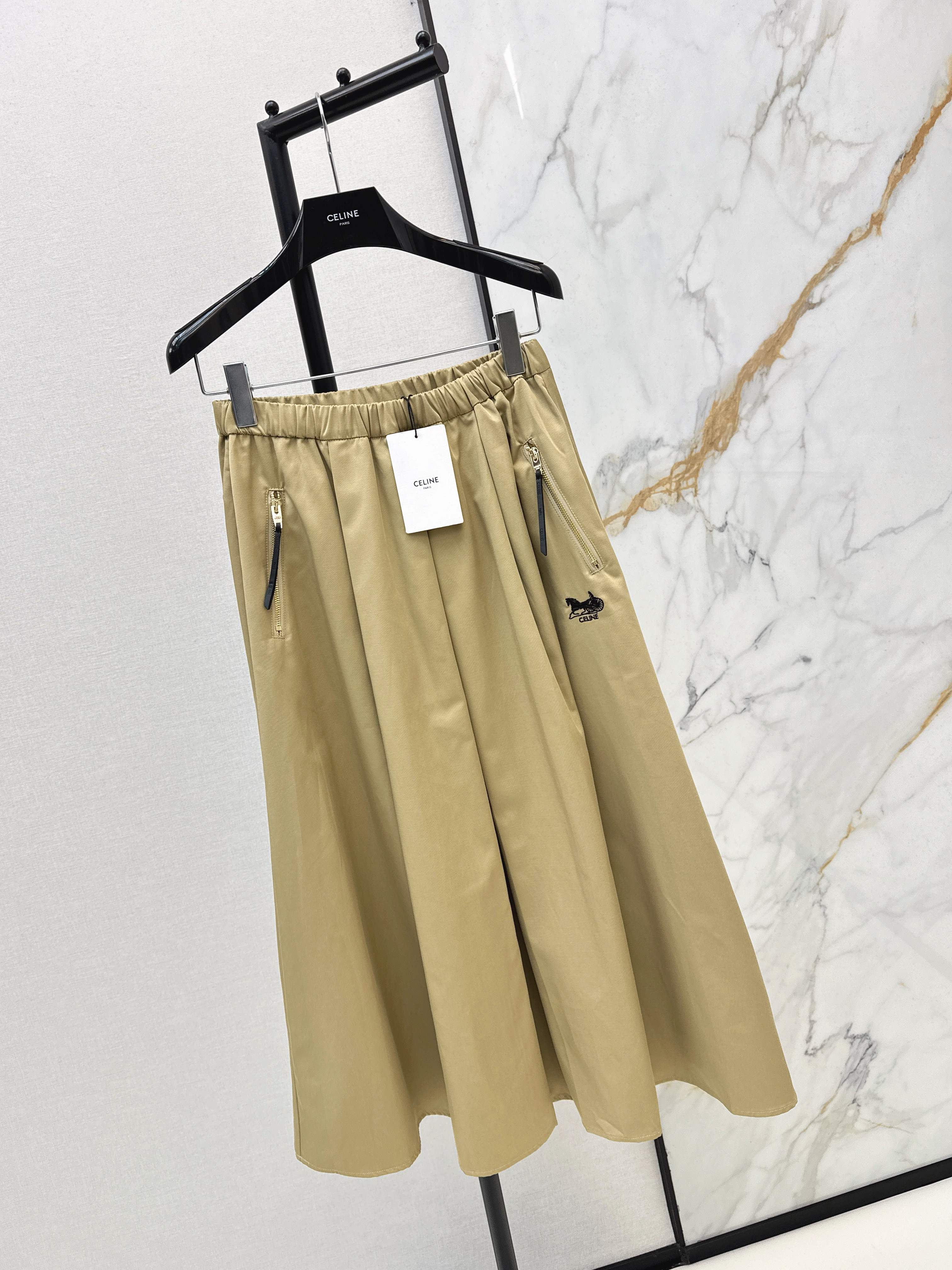 Celi 26ss casual skirt