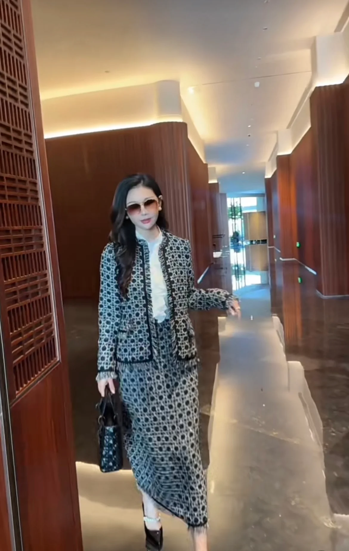 CD 26ss tweed fringe skirts