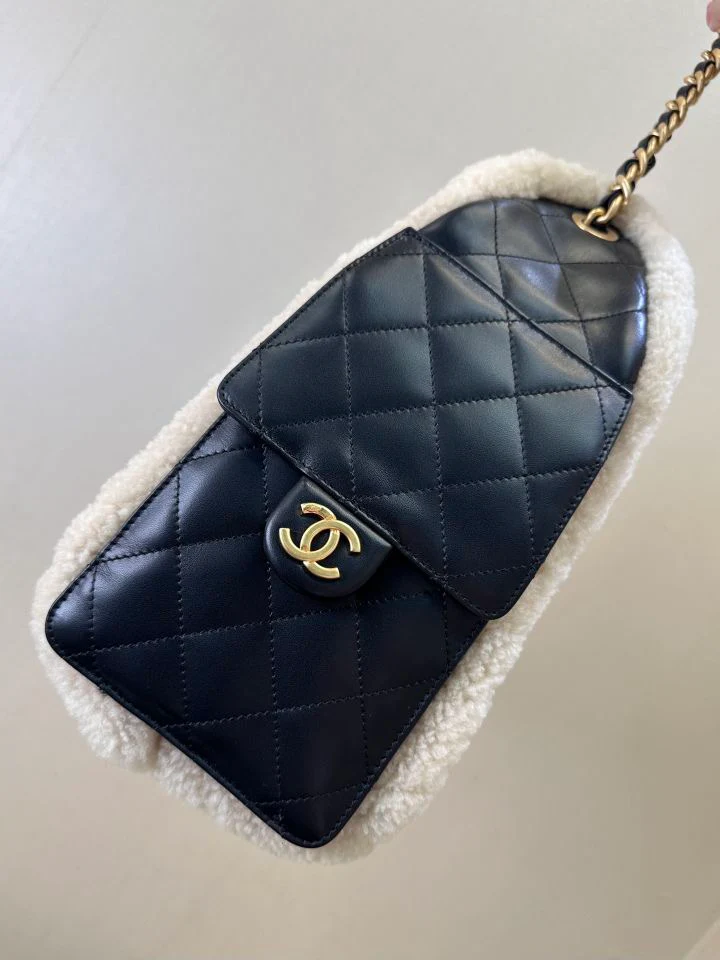 Chan 25fw bag