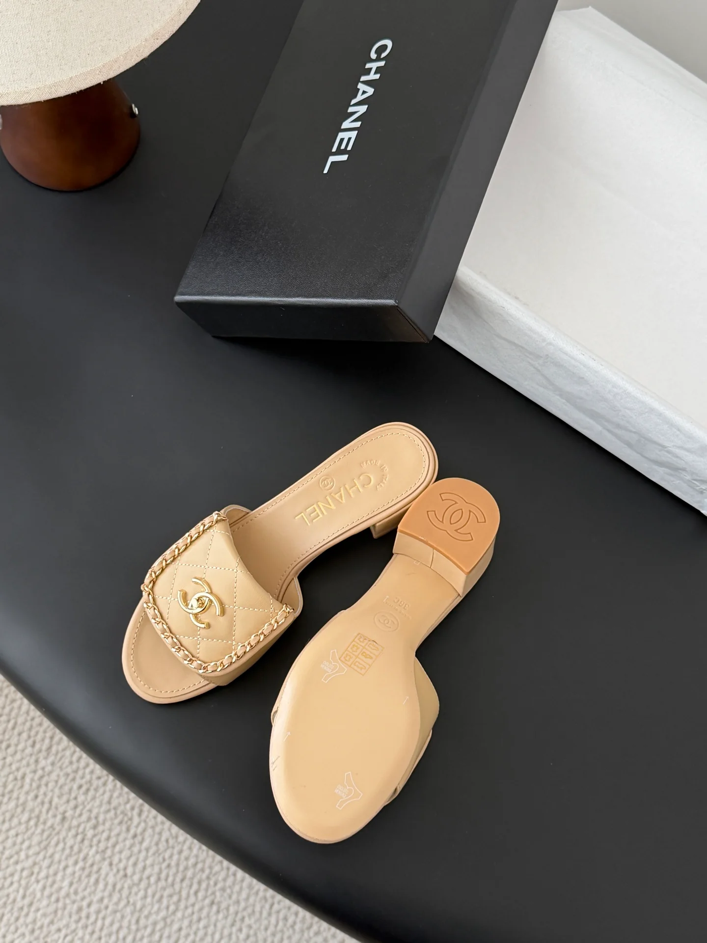 Chan 26ss chunky sandals